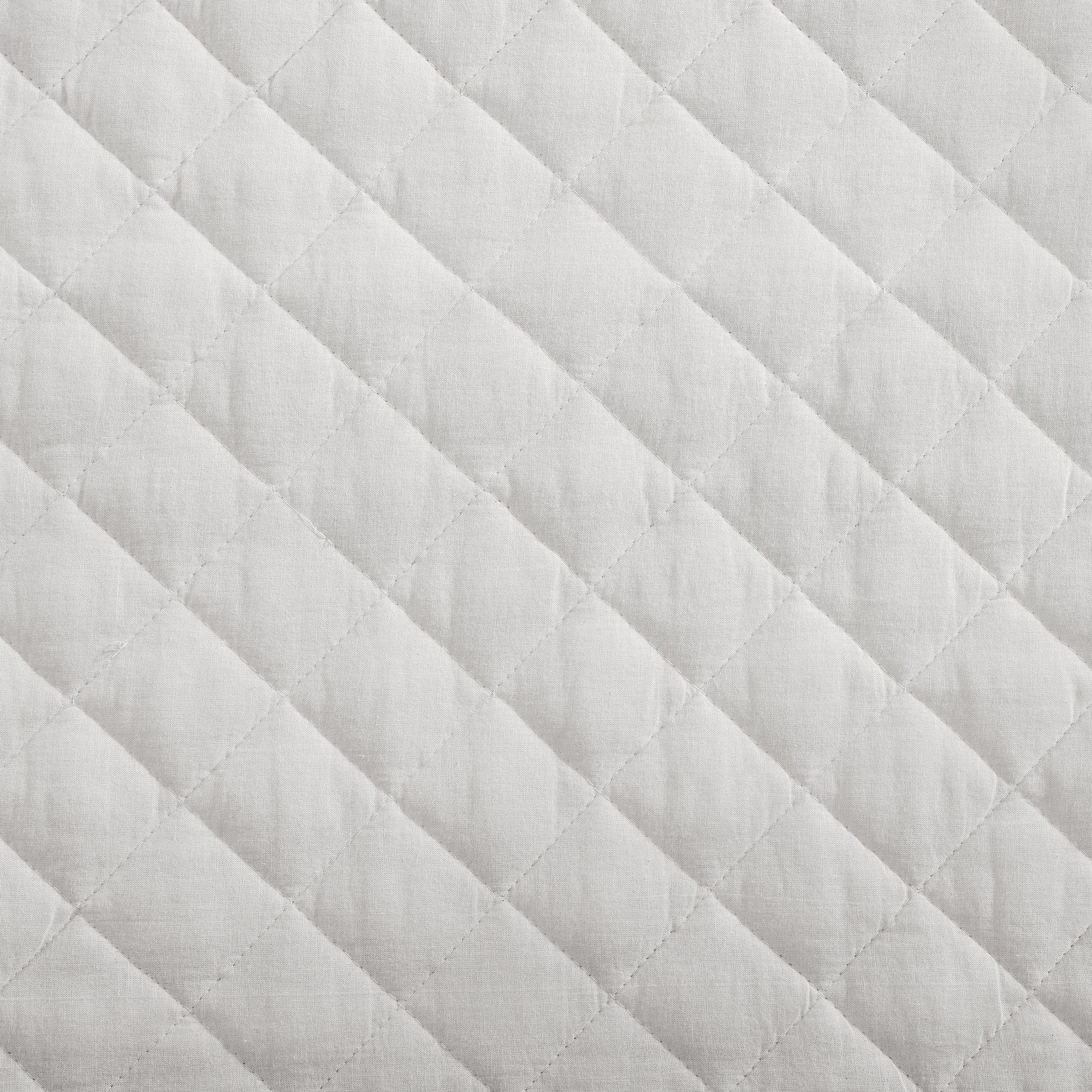 Mystic Stripe - Full/Queen Cotton Gauze Quilt Set (Set of 3) - Coral