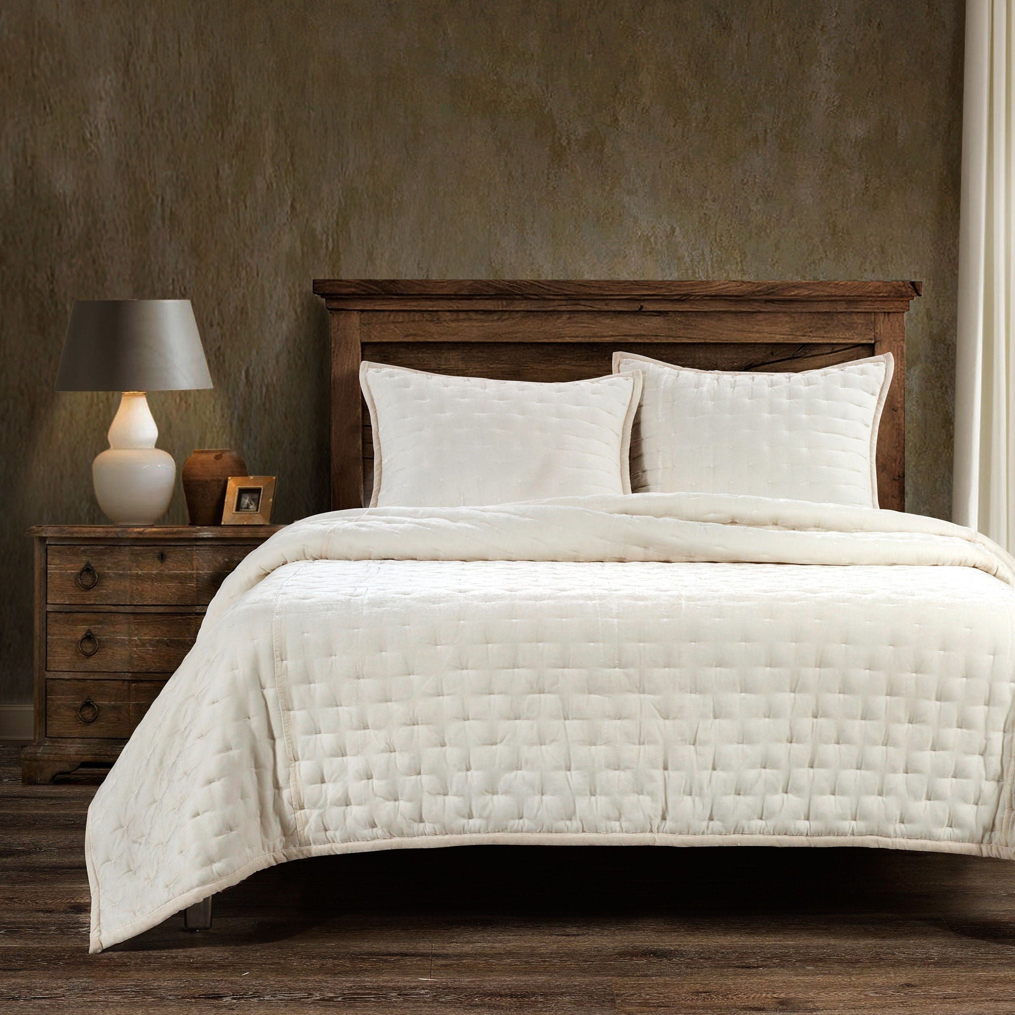 Stella - King Faux Silk Velvet Pintuck Quilt Set (Set of 3) - Stone