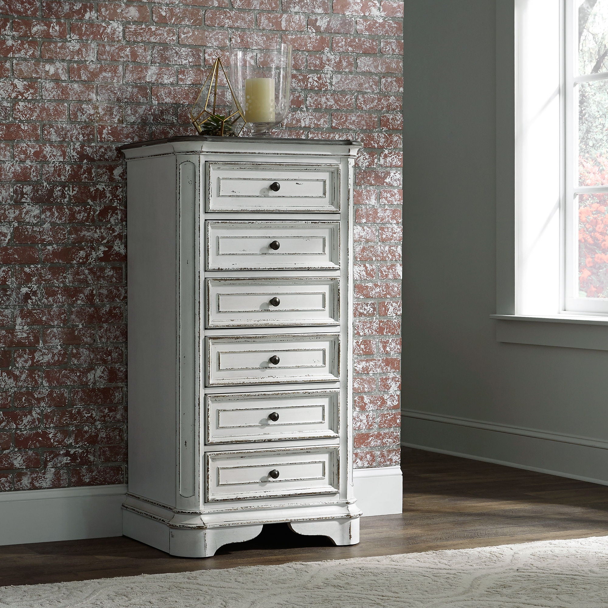 Magnolia Manor - Lingerie Chest - Antique White
