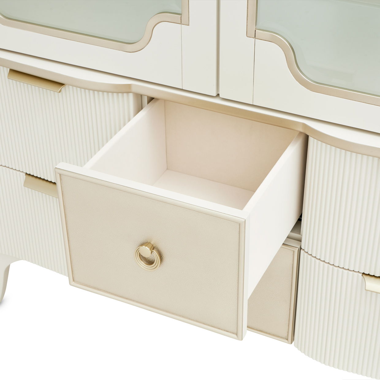 La Marisia - Display Cabinet - Creamy Pearl