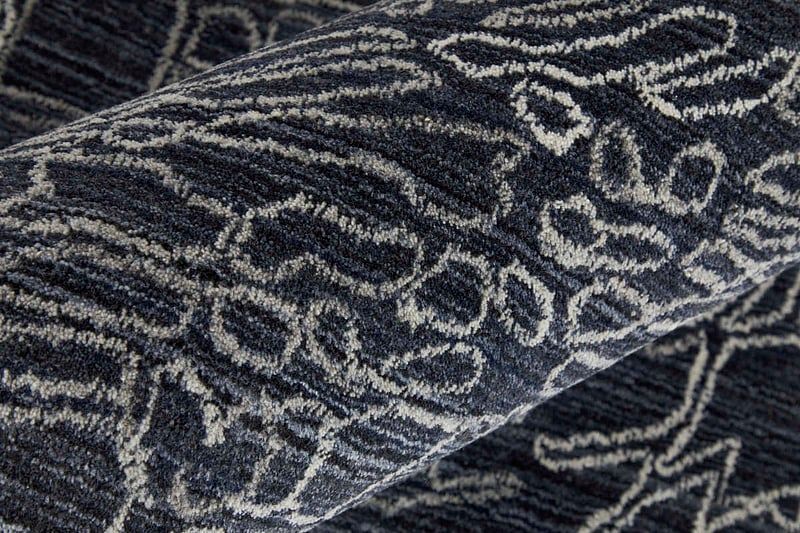 WHITTON Collection - 8891F Navy/Ivory