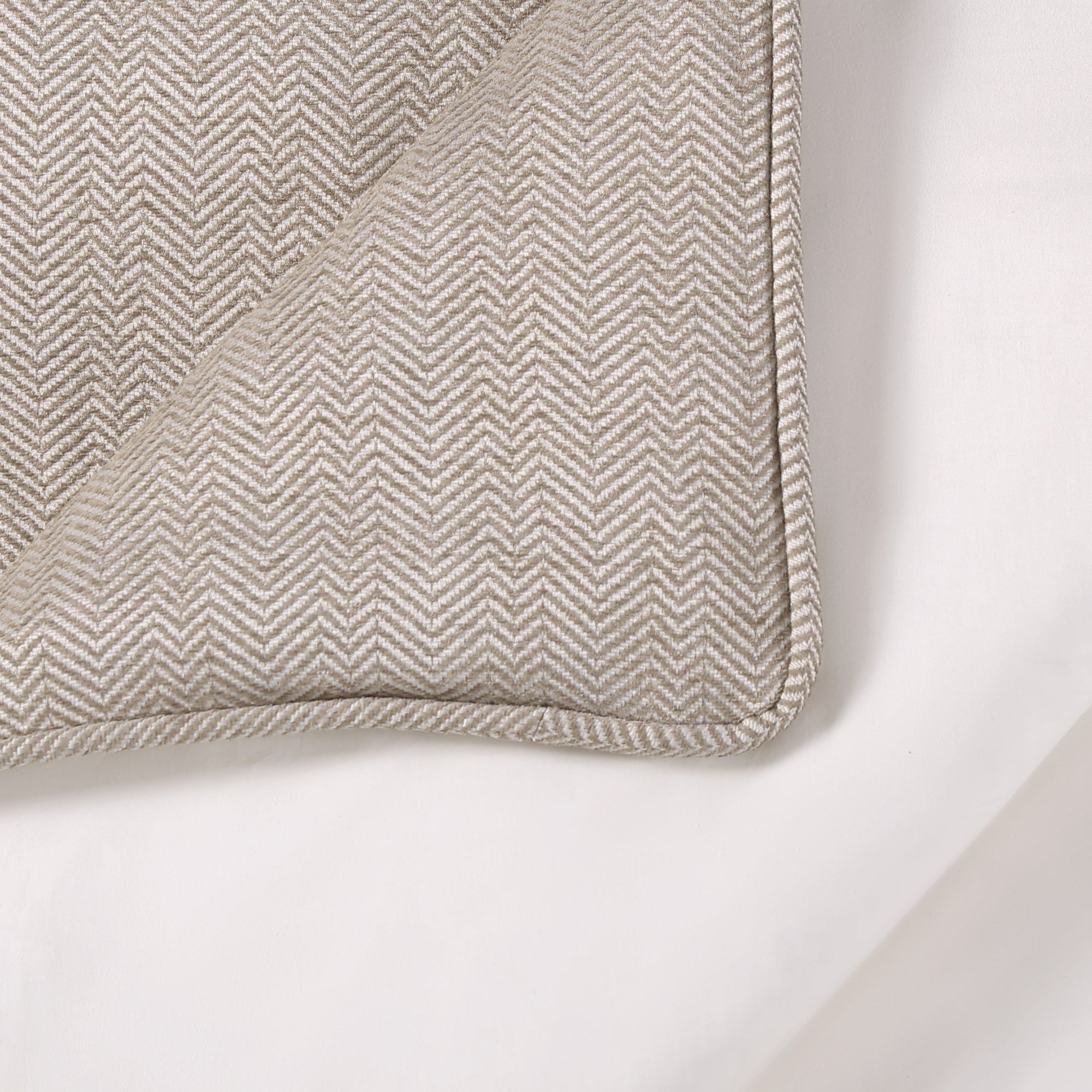 Chenille Herringbone - King Comforter Set (Set of 3) - Sand