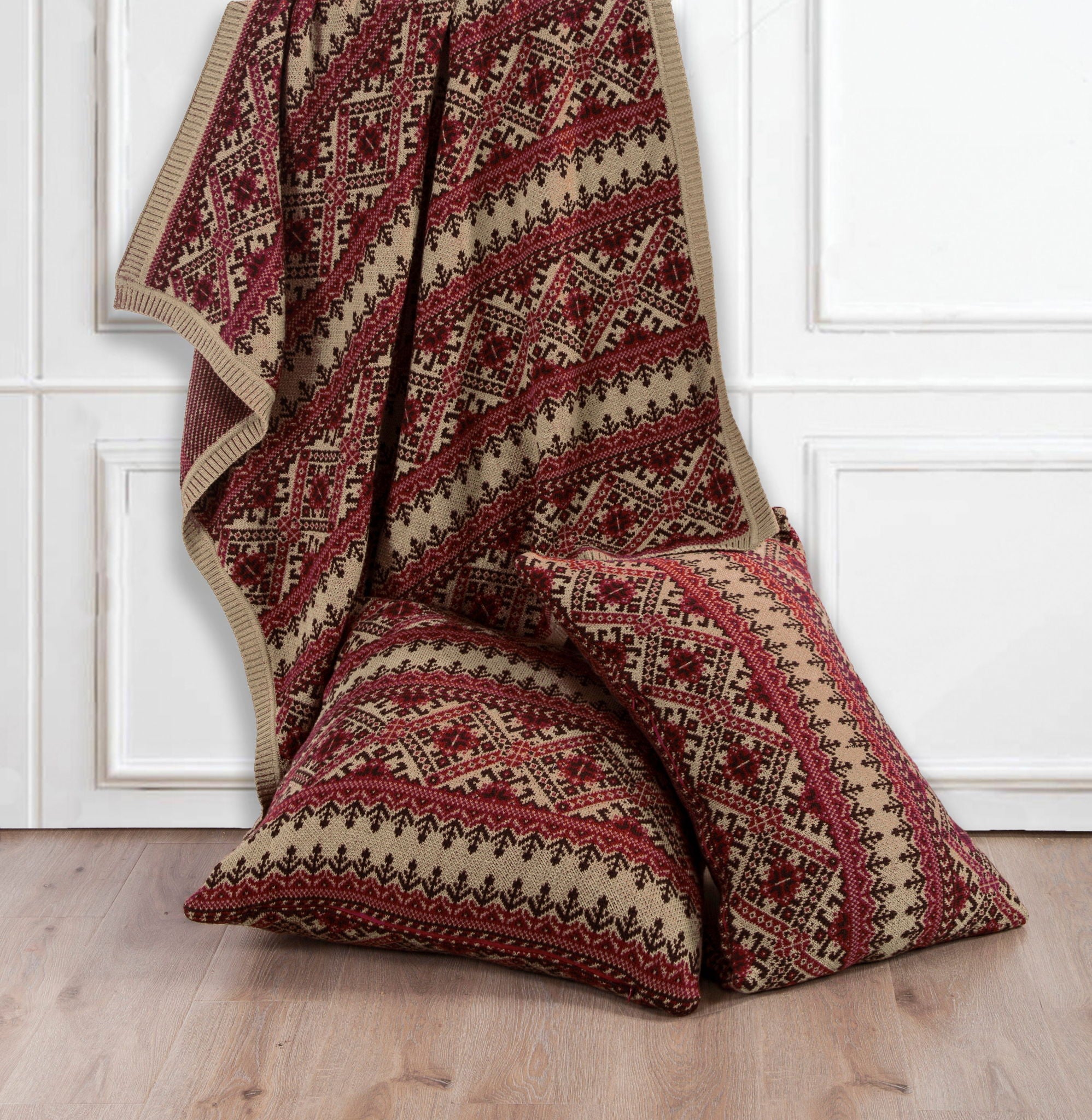 Fair Isle - Knit Red Euro Sham - Brown / Red