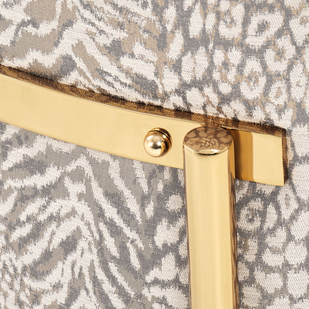 Lisbon - Loveseat - Opal / Gold