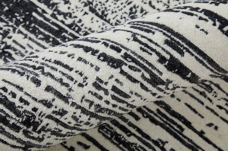 CODA Collection - 8928F Black/White