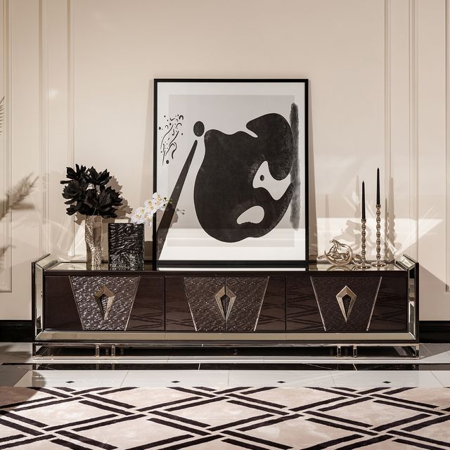 Carmela - Media Cabinet