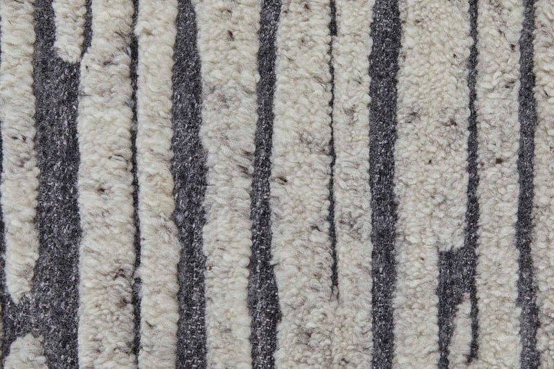 BROADFIELD Collection - T6037 Ivory/Charcoal