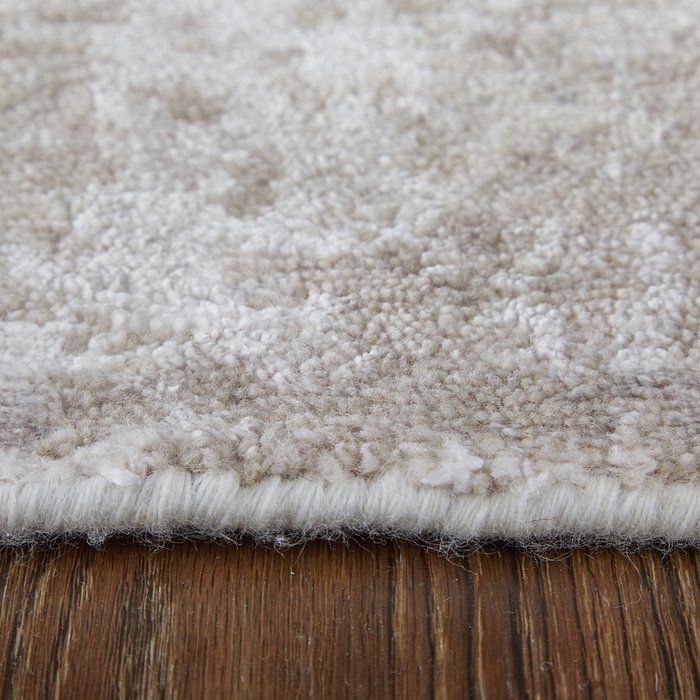 FARRIS Collection - 69E2F Ivory/Beige