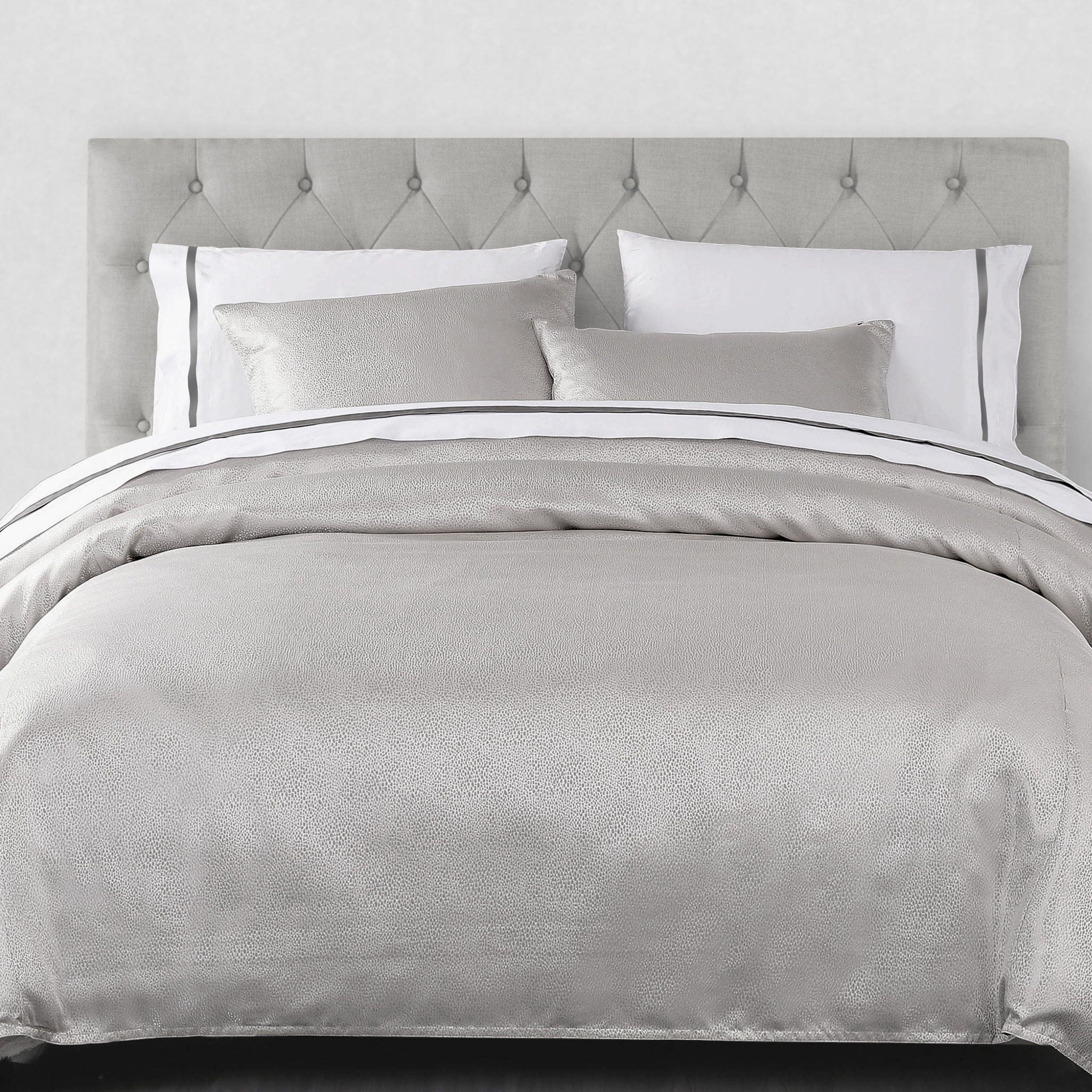 Marilyn Modern Bubble - Queen Comforter Set (Set of 3) - Gray