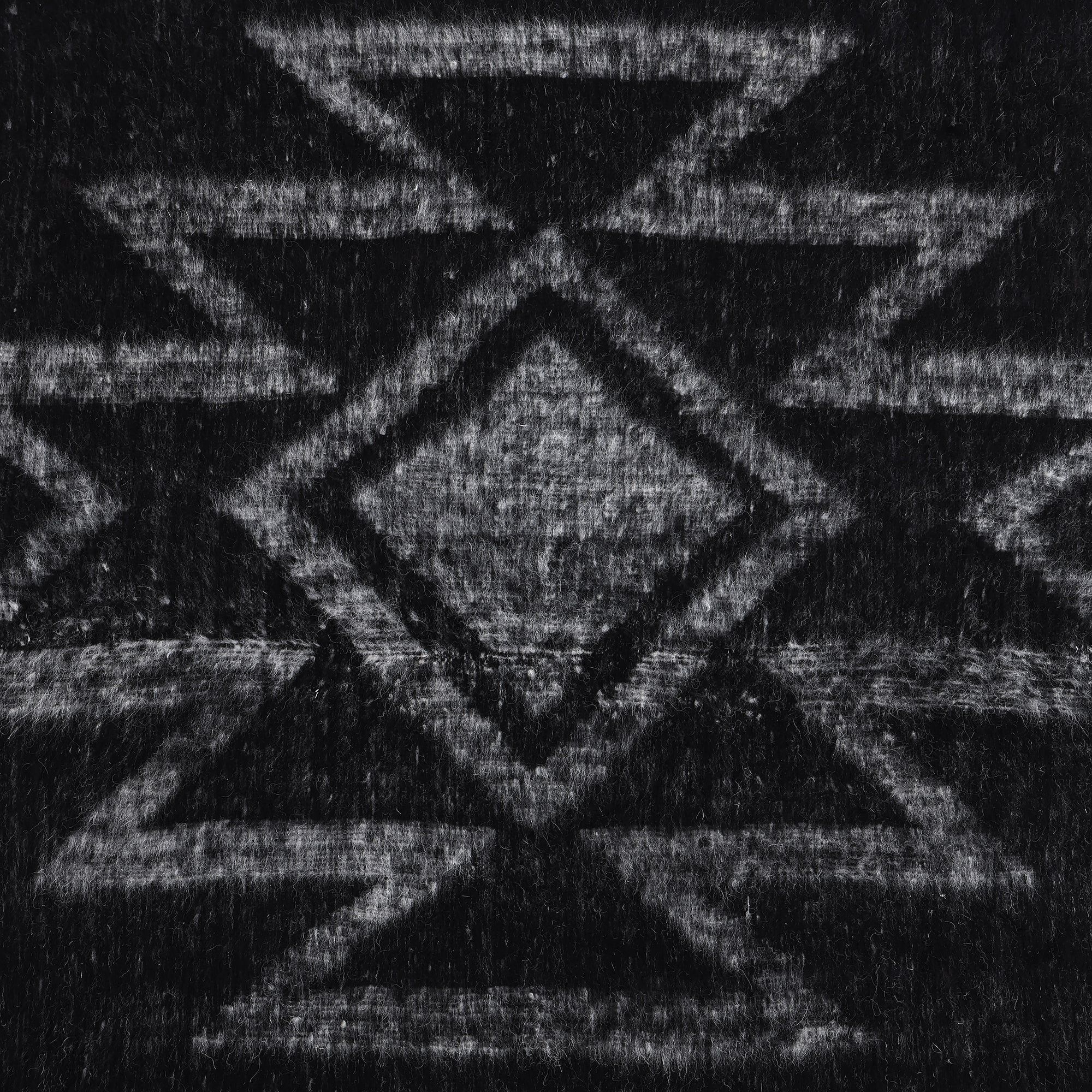 Antigua - 100% Wool Handwoven Throw Blanket - Black / White