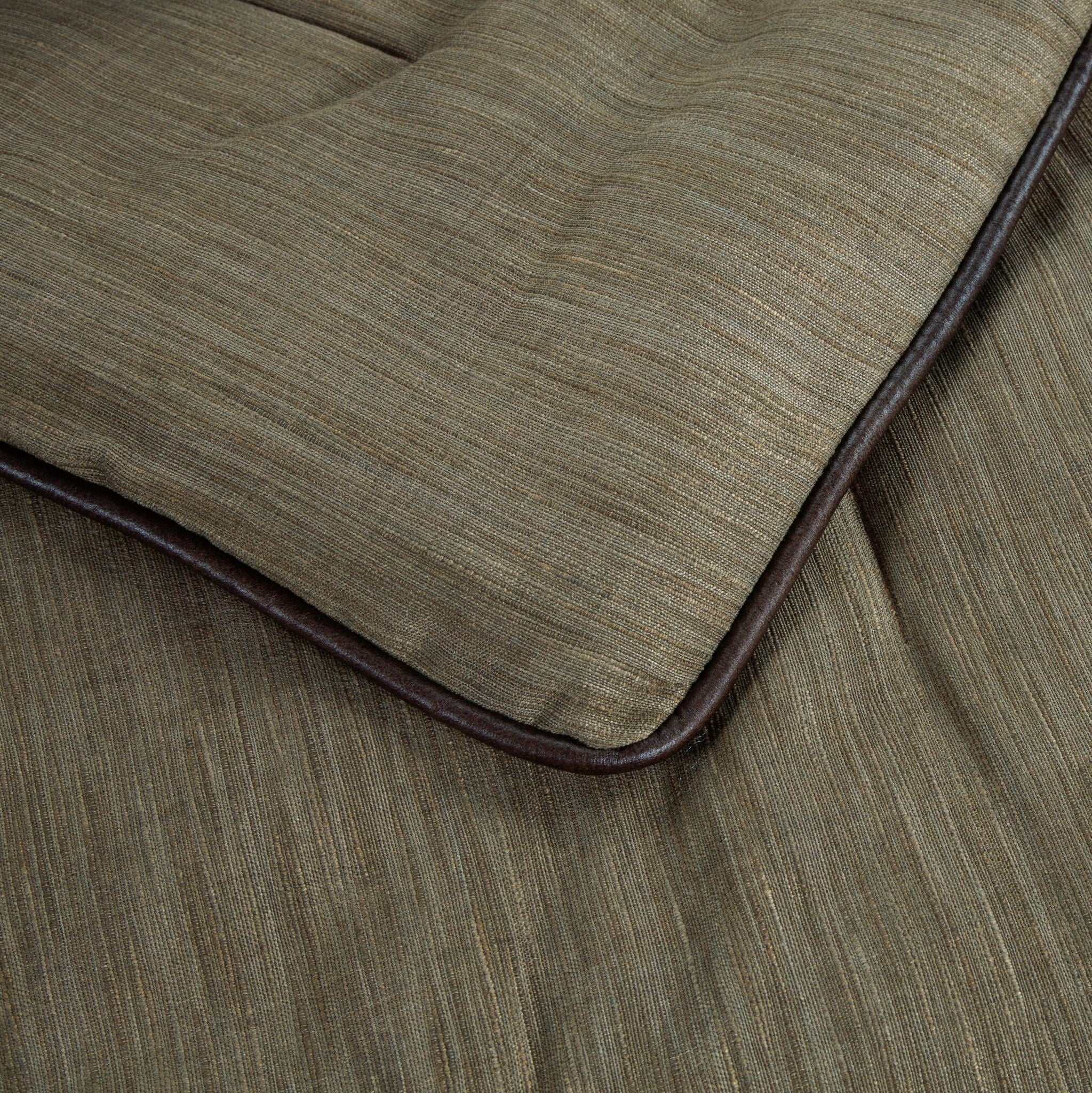 Highland Lodge - Queen Comforter Set (Set of 5) - Brown