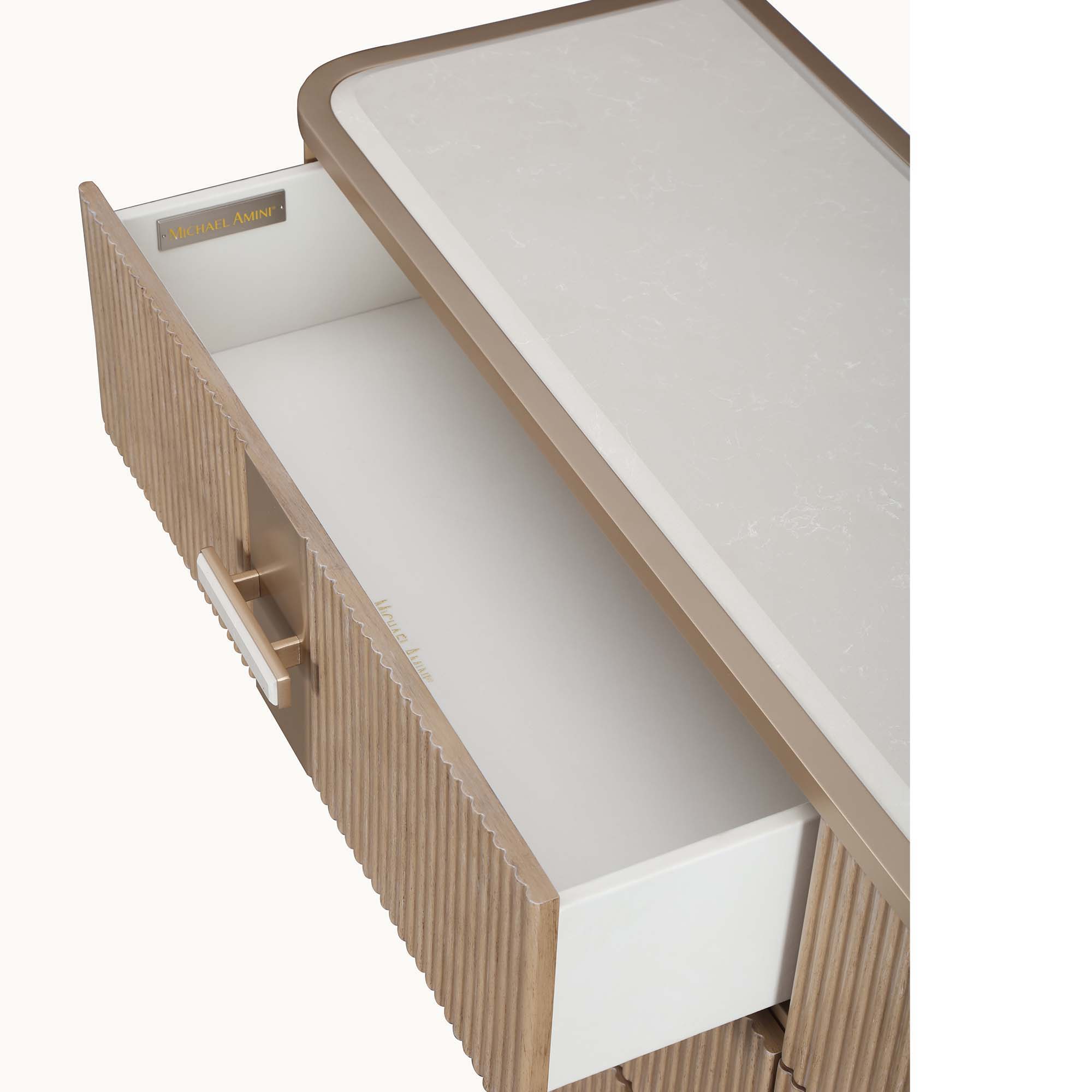 West Kensington - Dresser