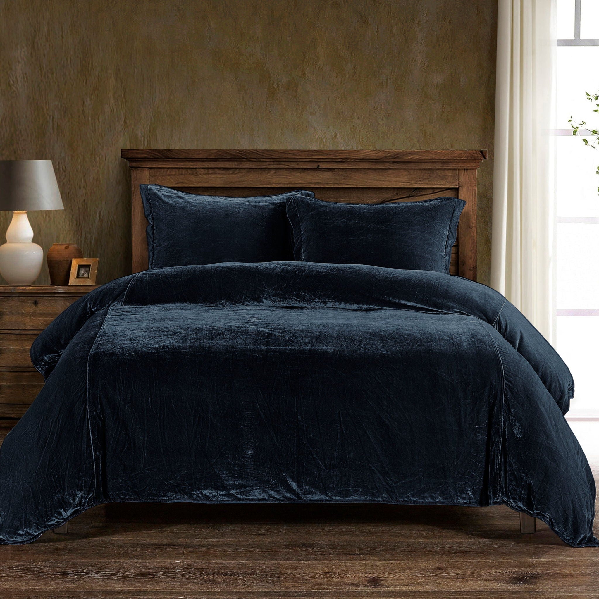 Stella - King Faux Silk Velvet Duvet Cover Set (Set of 3) - Midnight Blue