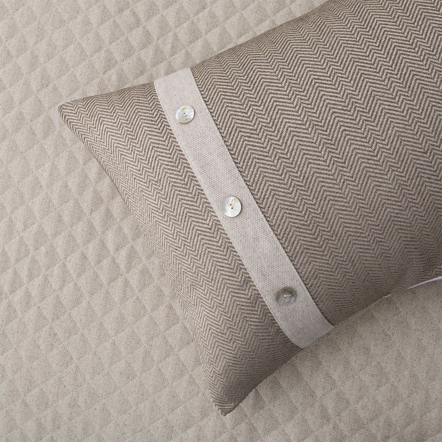 Fairfield - Twin Linen Coverlet Set (Set of 3) - Cream / Tan