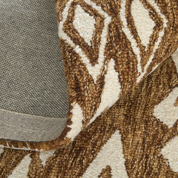 WALLACE Collection - 8A43F Brown