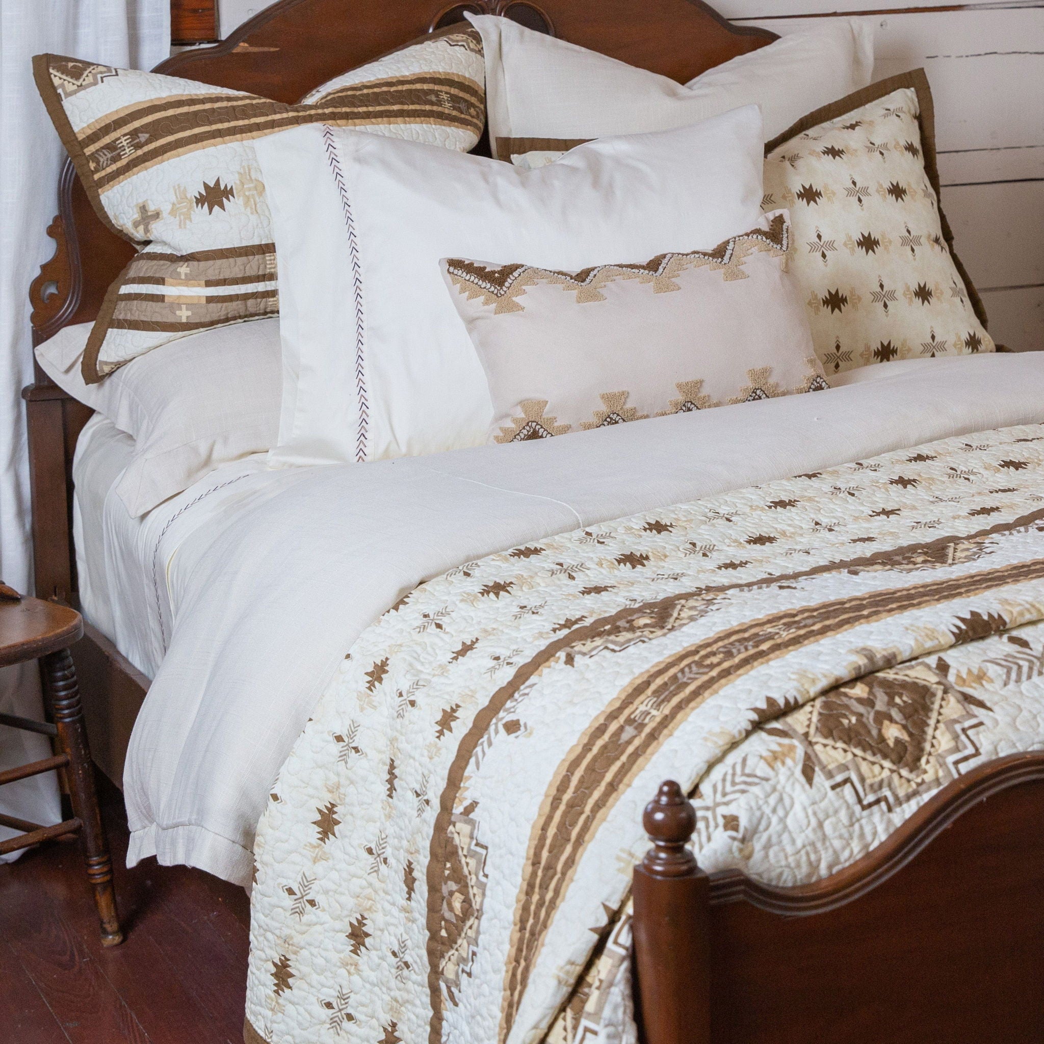 Dakota - King Reversible Quilt Set (Set of 3) - Tan