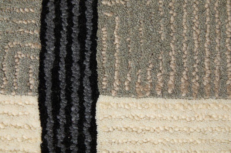 MAGUIRE Collection - 8904F Gray/Black