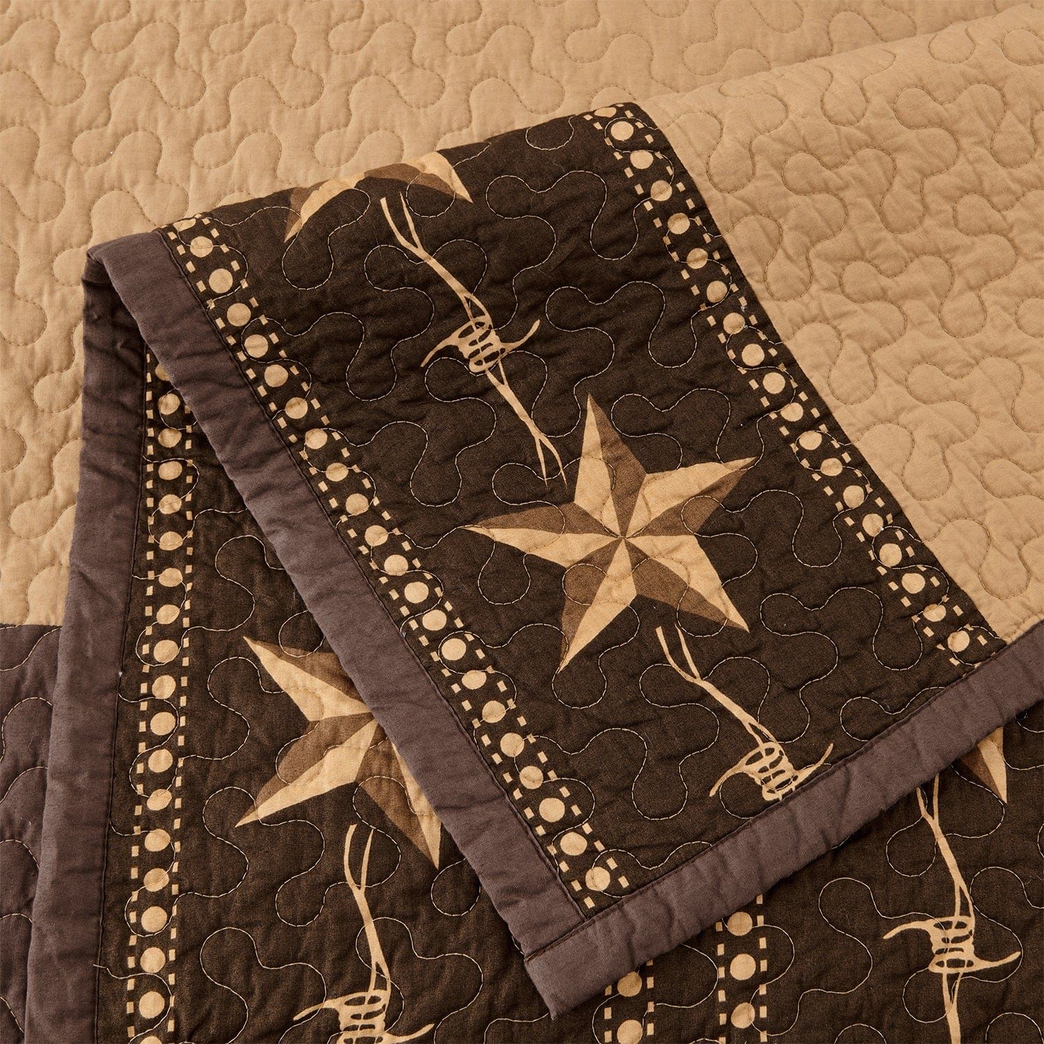 Rustic Star - Twin Star Ranch Reversible Quilt Set (Set of 2) - Brown / Tan
