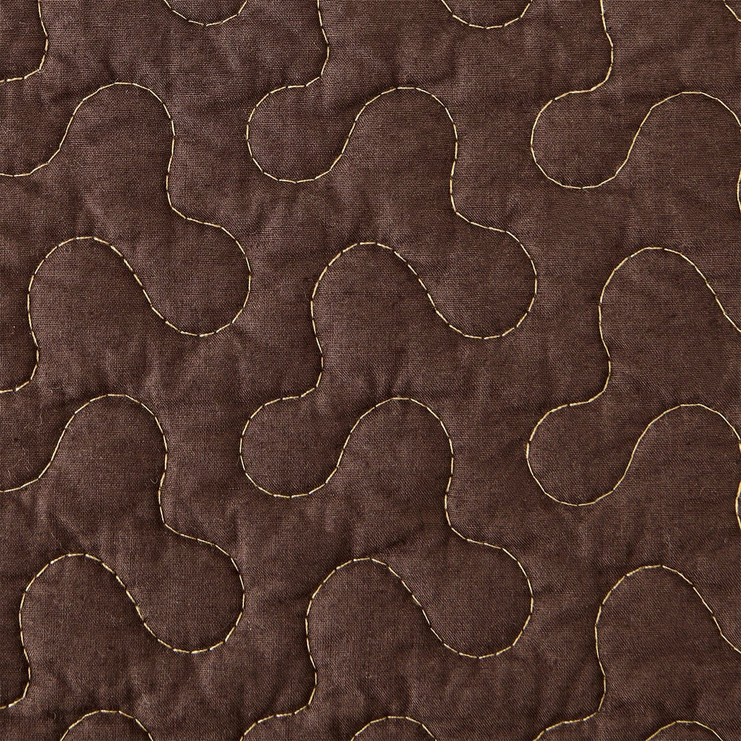 Rustic Star - Twin Star Ranch Reversible Quilt Set (Set of 2) - Brown / Tan