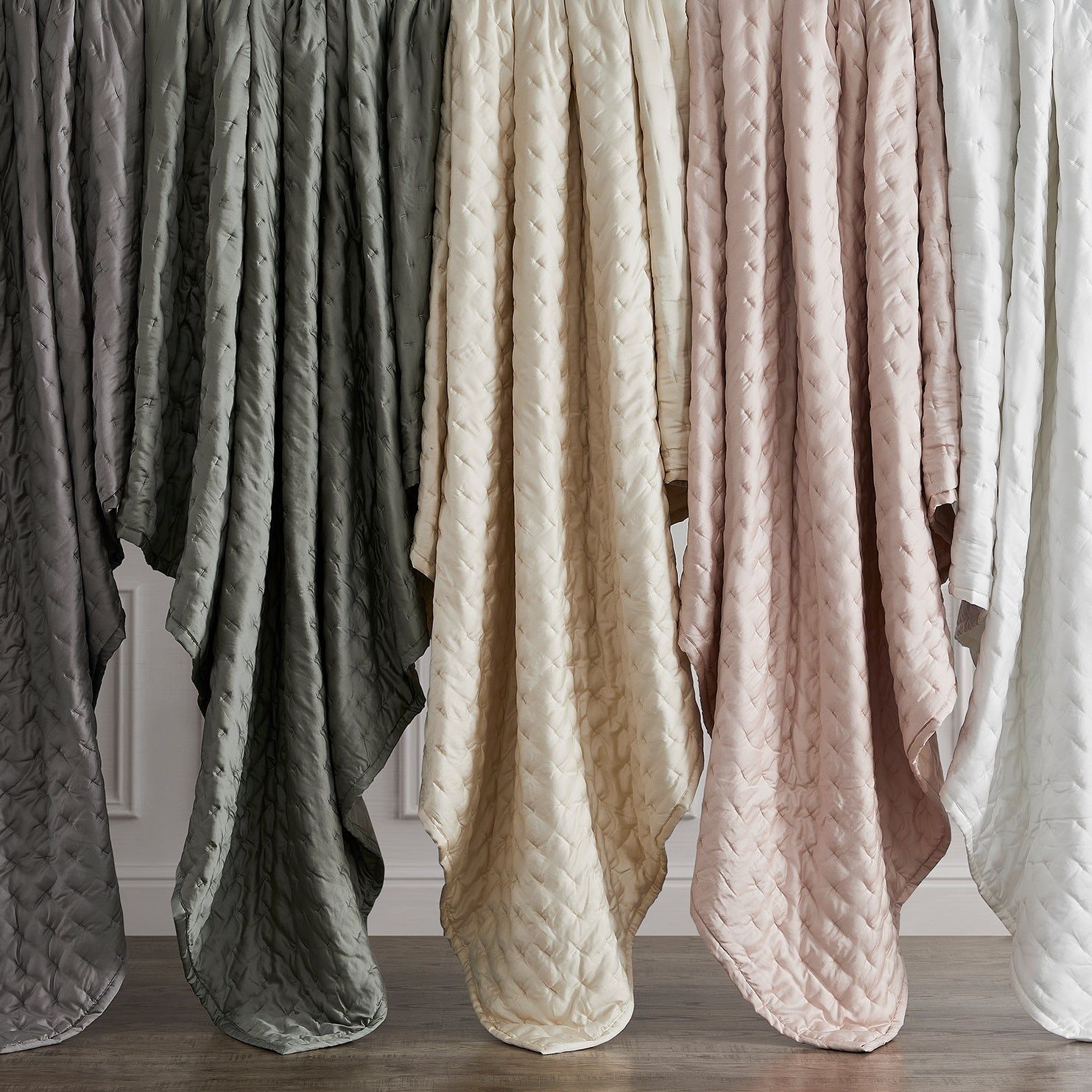 Lyocell - King Eucalyptus Quilt - Gray