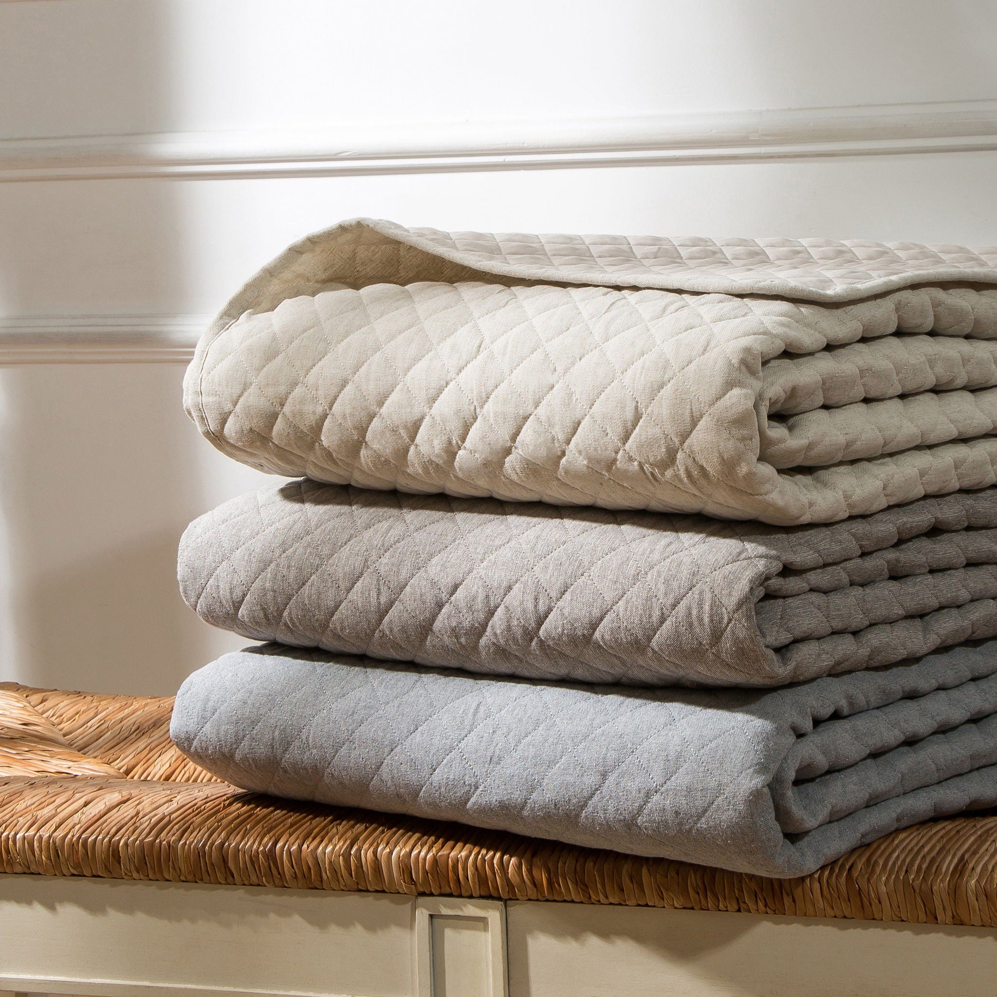 Anna - Full/Queen Diamond Quilted Coverlet - Gray