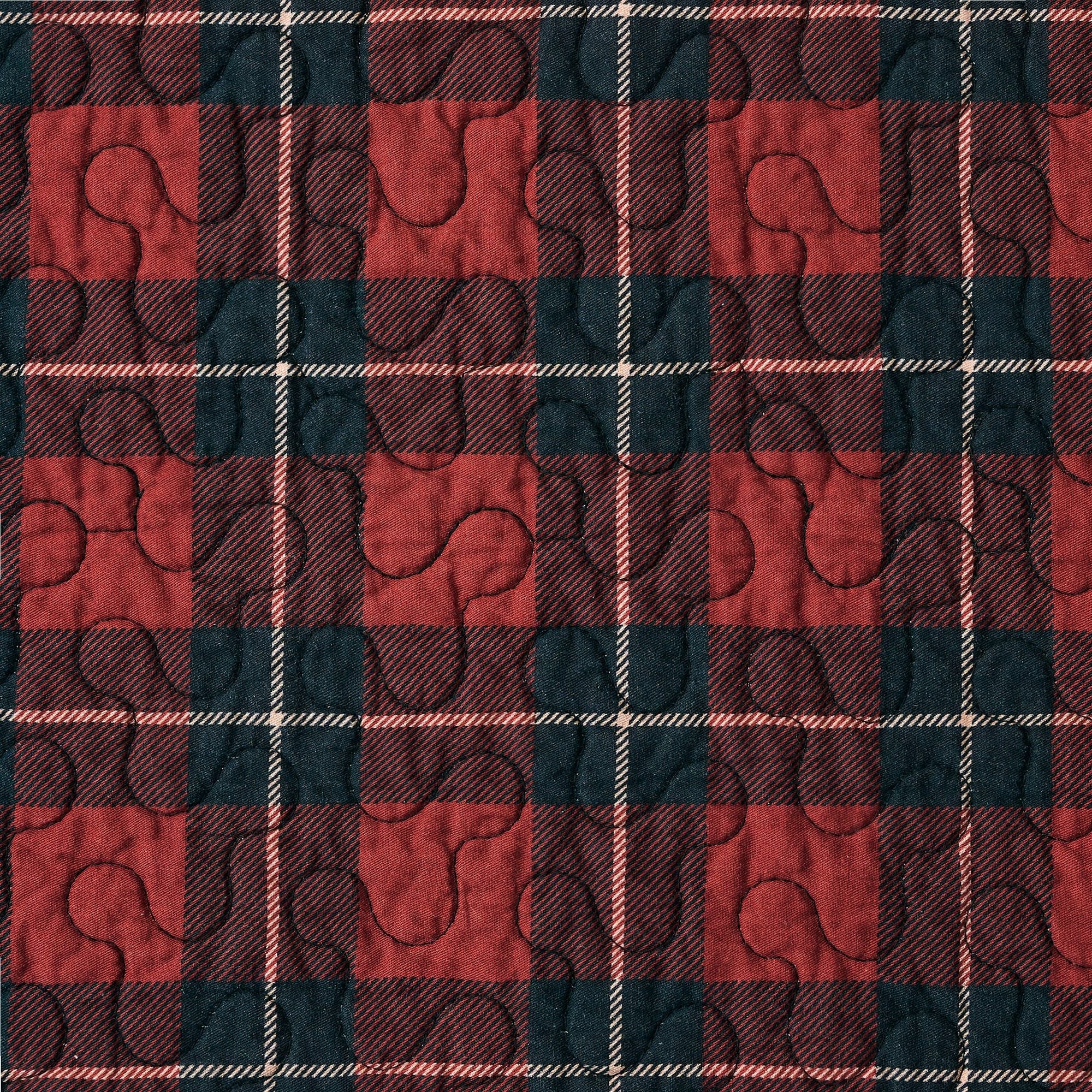 Woodland Plaid - King Reversible Quilt Set (Set of 3) - Red / Navy