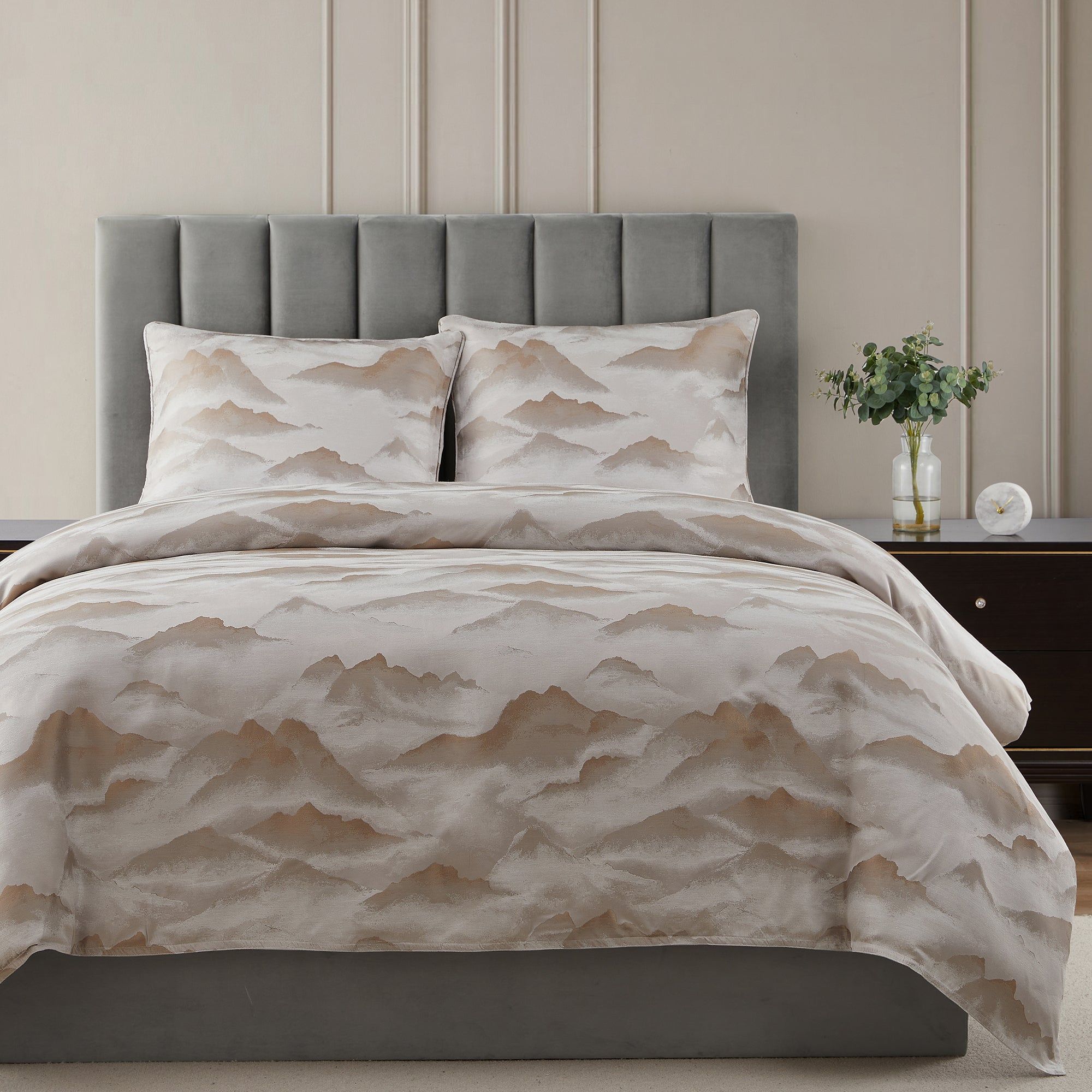 Serenity - Queen Modern Jacquard Comforter Set (Set of 3) - Champagne