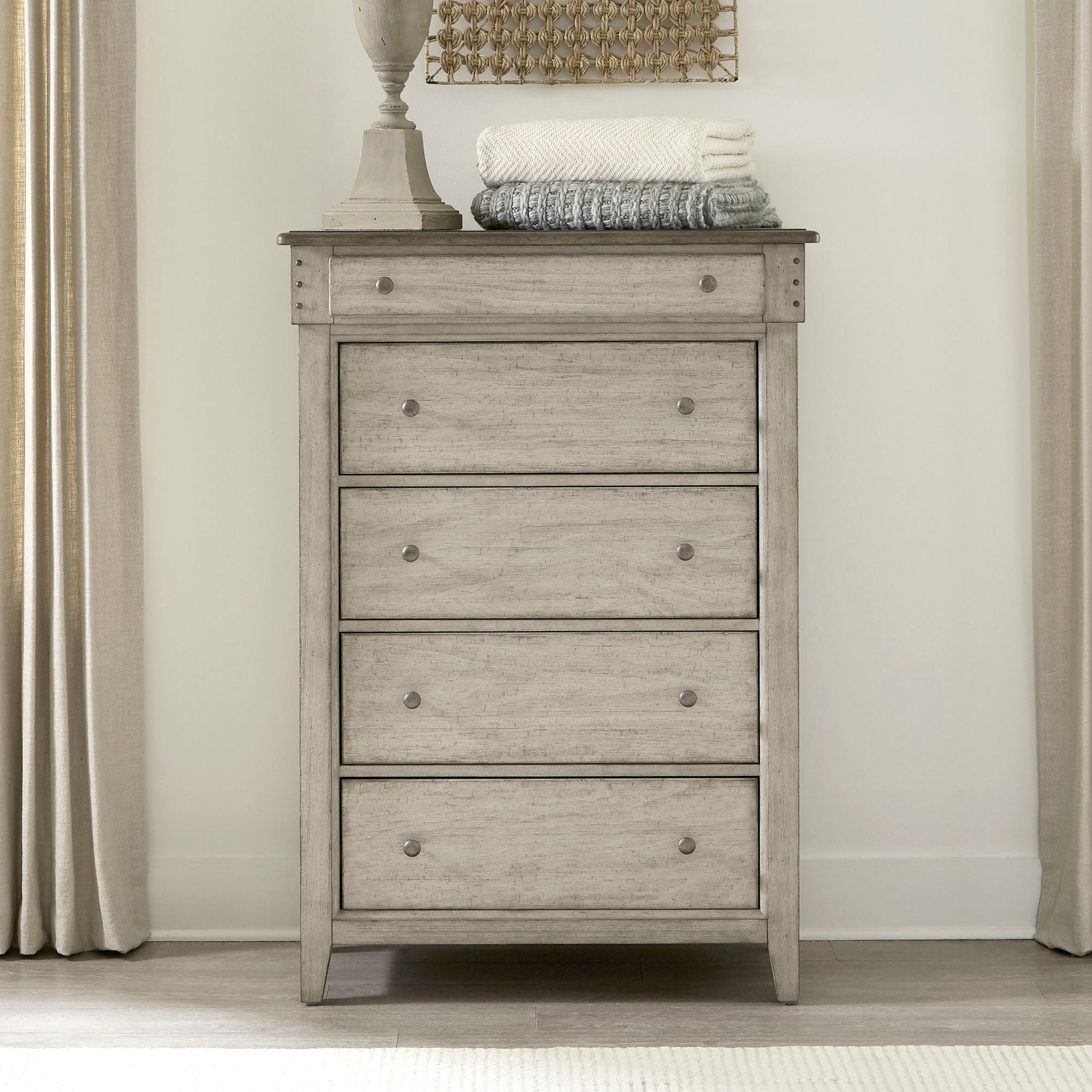 Ivy Hollow - 5 Drawer Chest - Weathered Linen / Dusty Taupe
