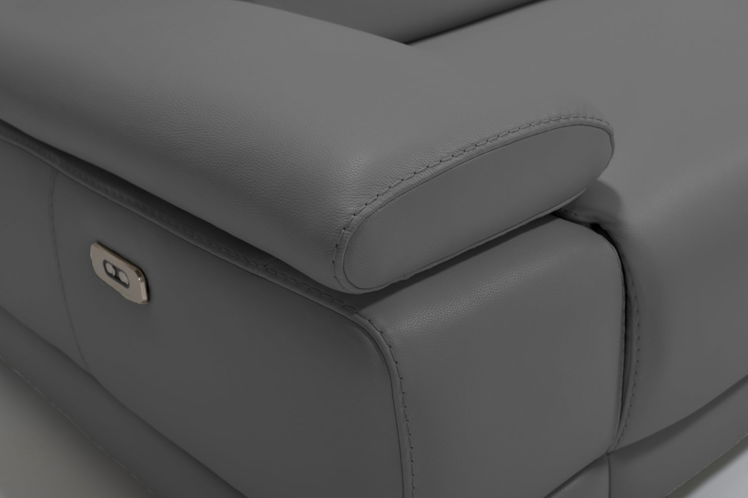 Escape Sectional 3 Recliners