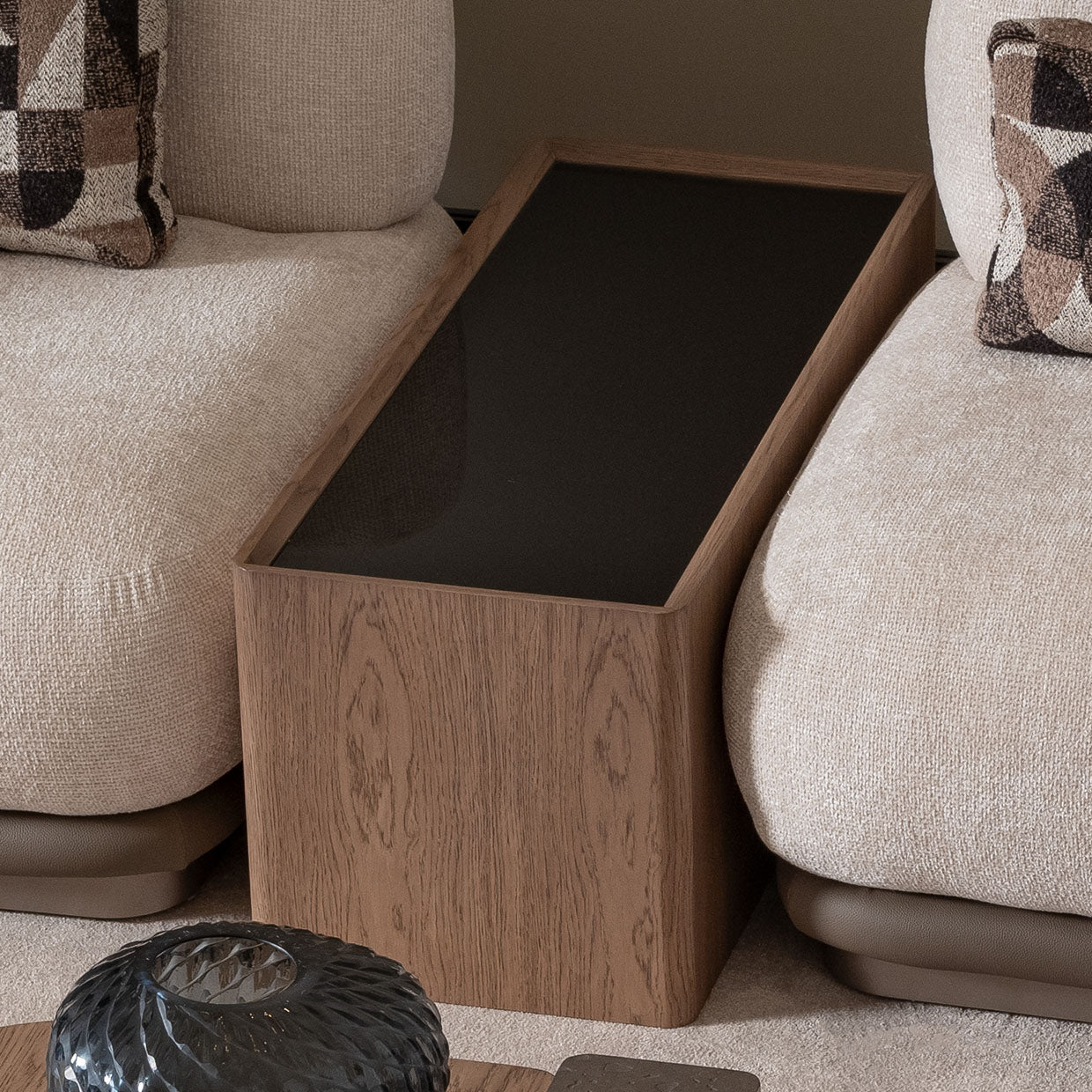 Michael Amini Bristol Point Sectional Table Saddle Brown β detail or alternate view