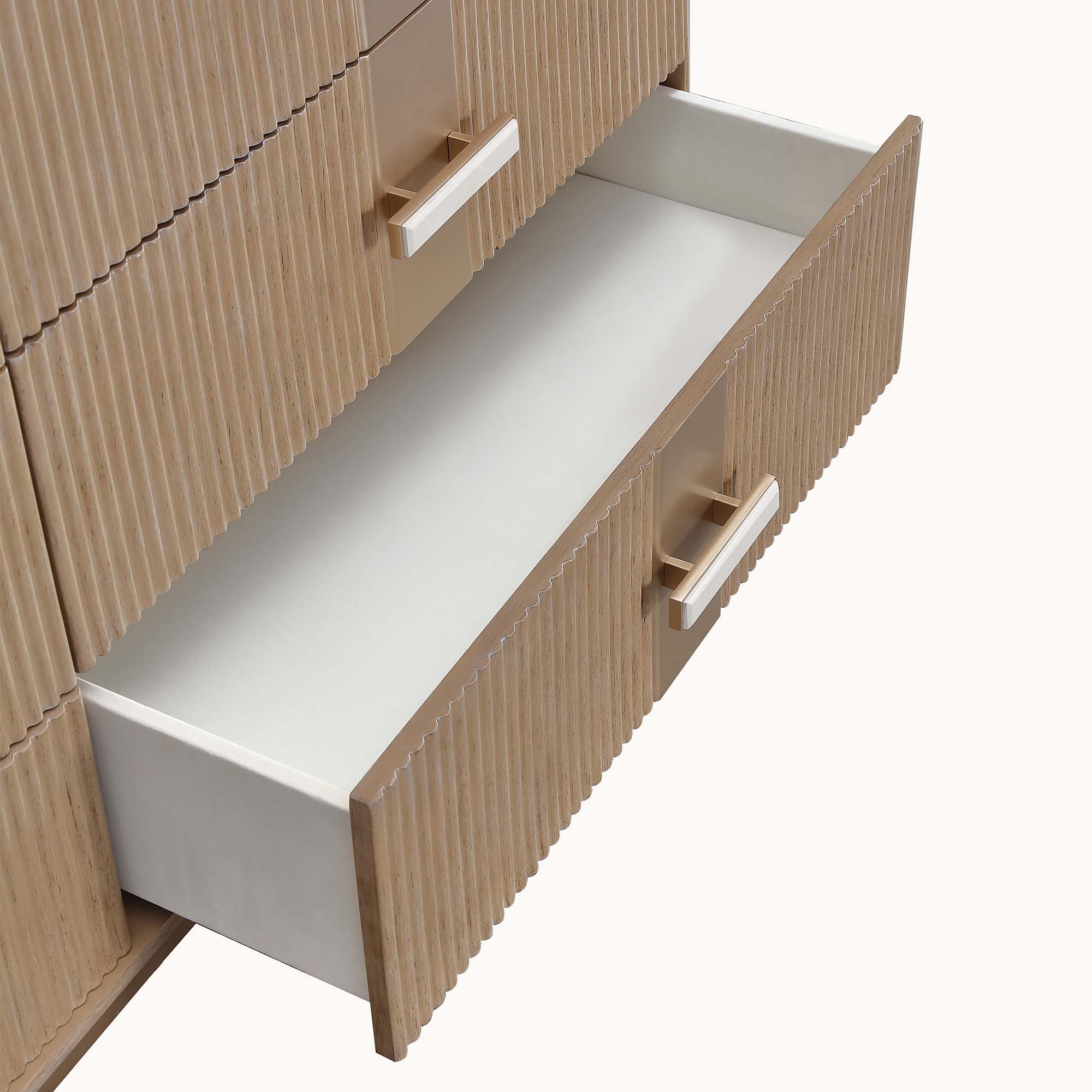 West Kensington - Dresser