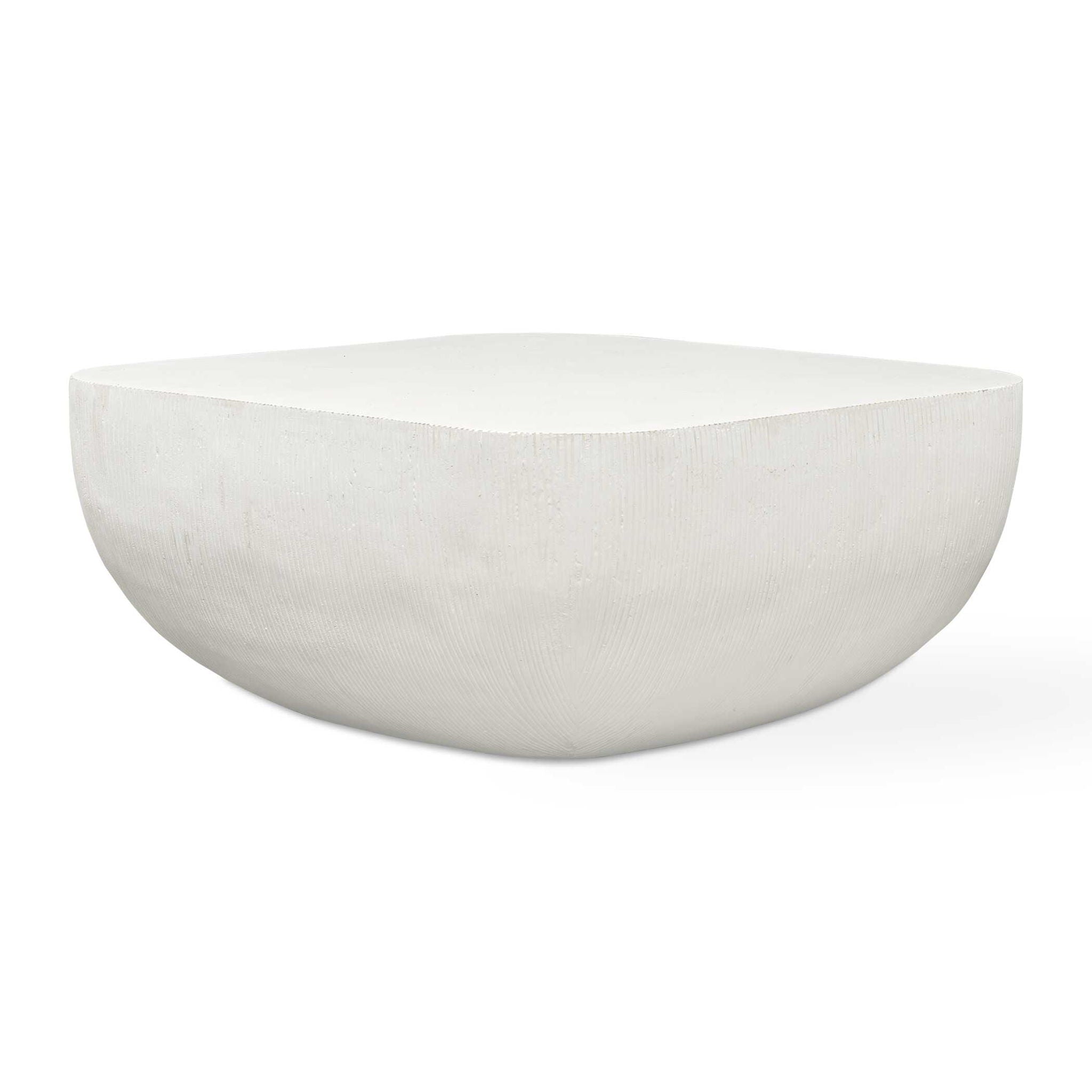 Alma - Concrete Outdoor Table