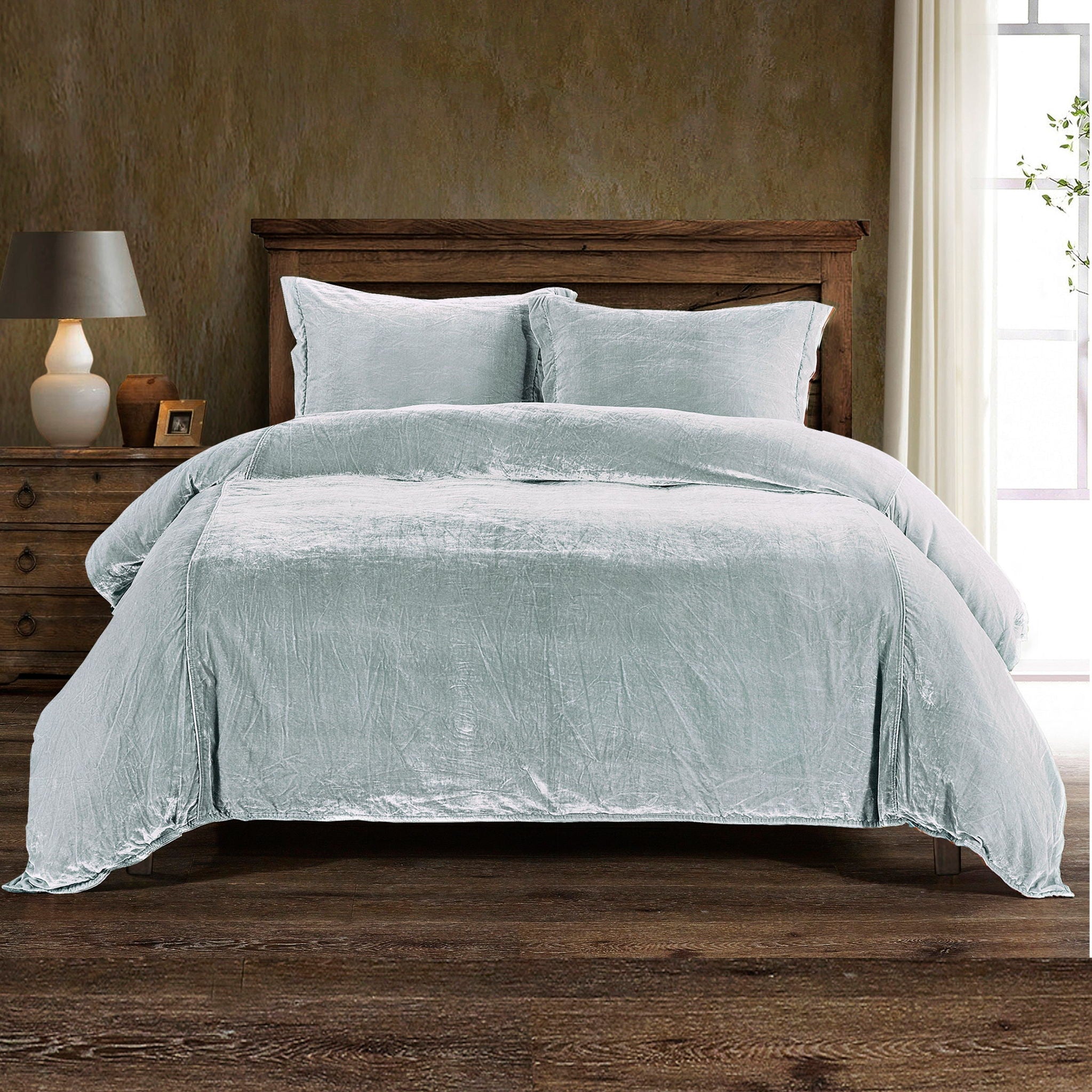 Stella - King Faux Silk Velvet Duvet Cover Set (Set of 3) - Icy Blue