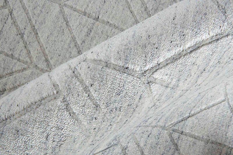 REDFORD Collection - 8847F White/Silver