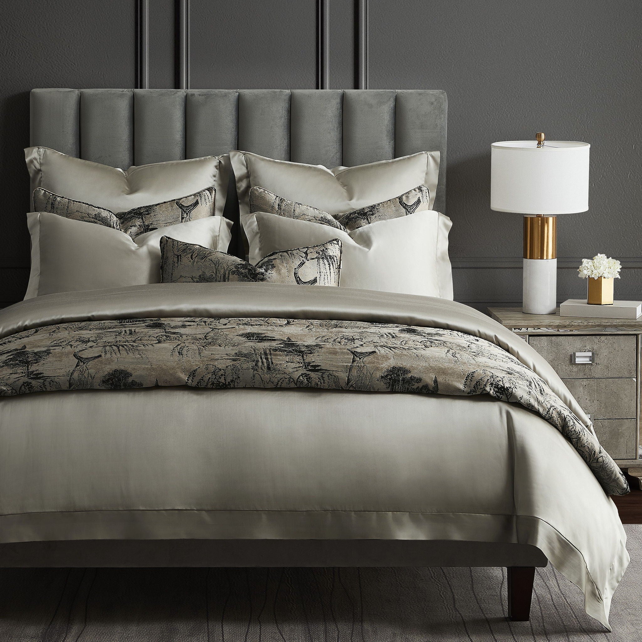 Pastoral Jacquard - Queen Duvet Cover Set (Set of 3) - Champagne