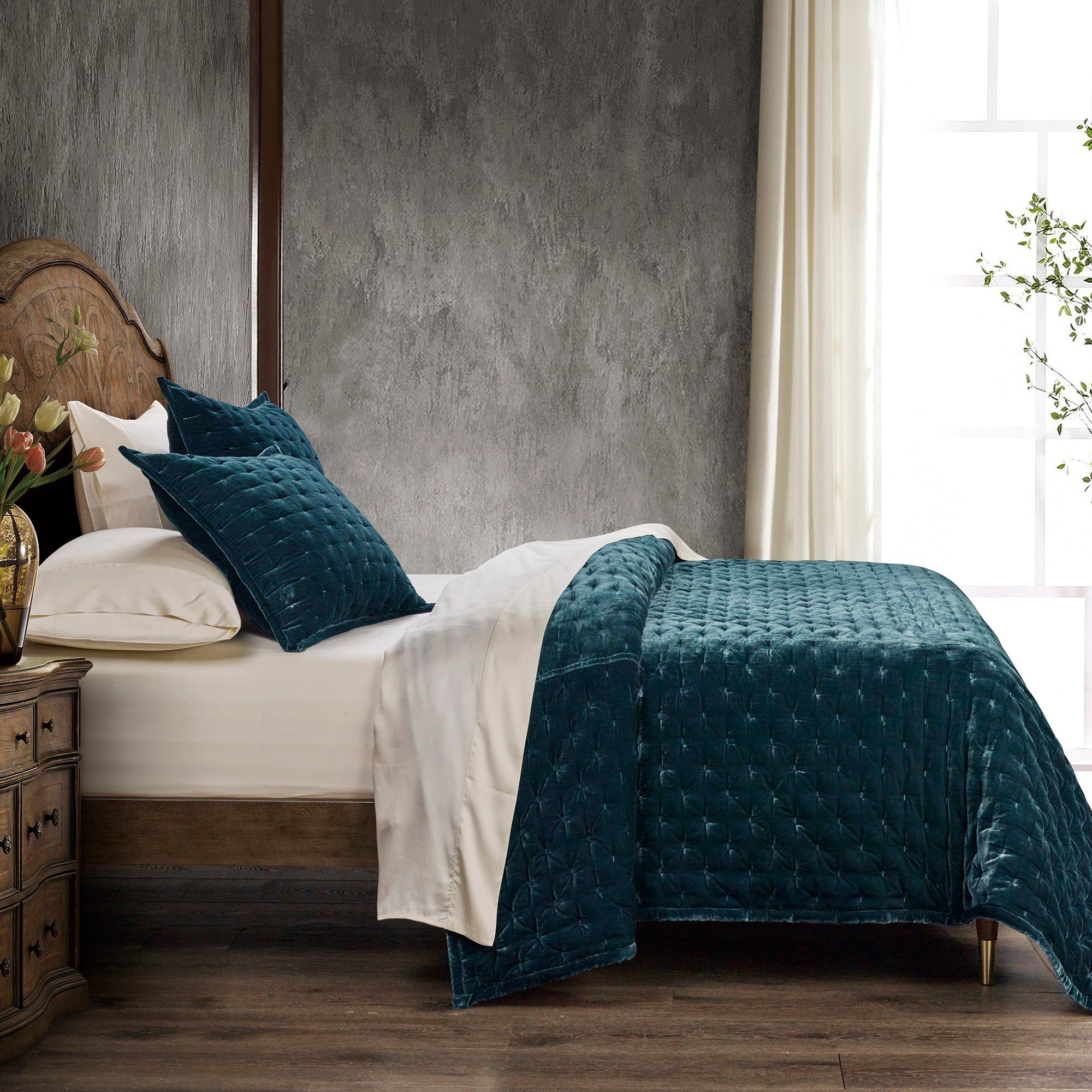 Stella - King Faux Silk Velvet Pintuck Quilt Set (Set of 3) - Storm Blue