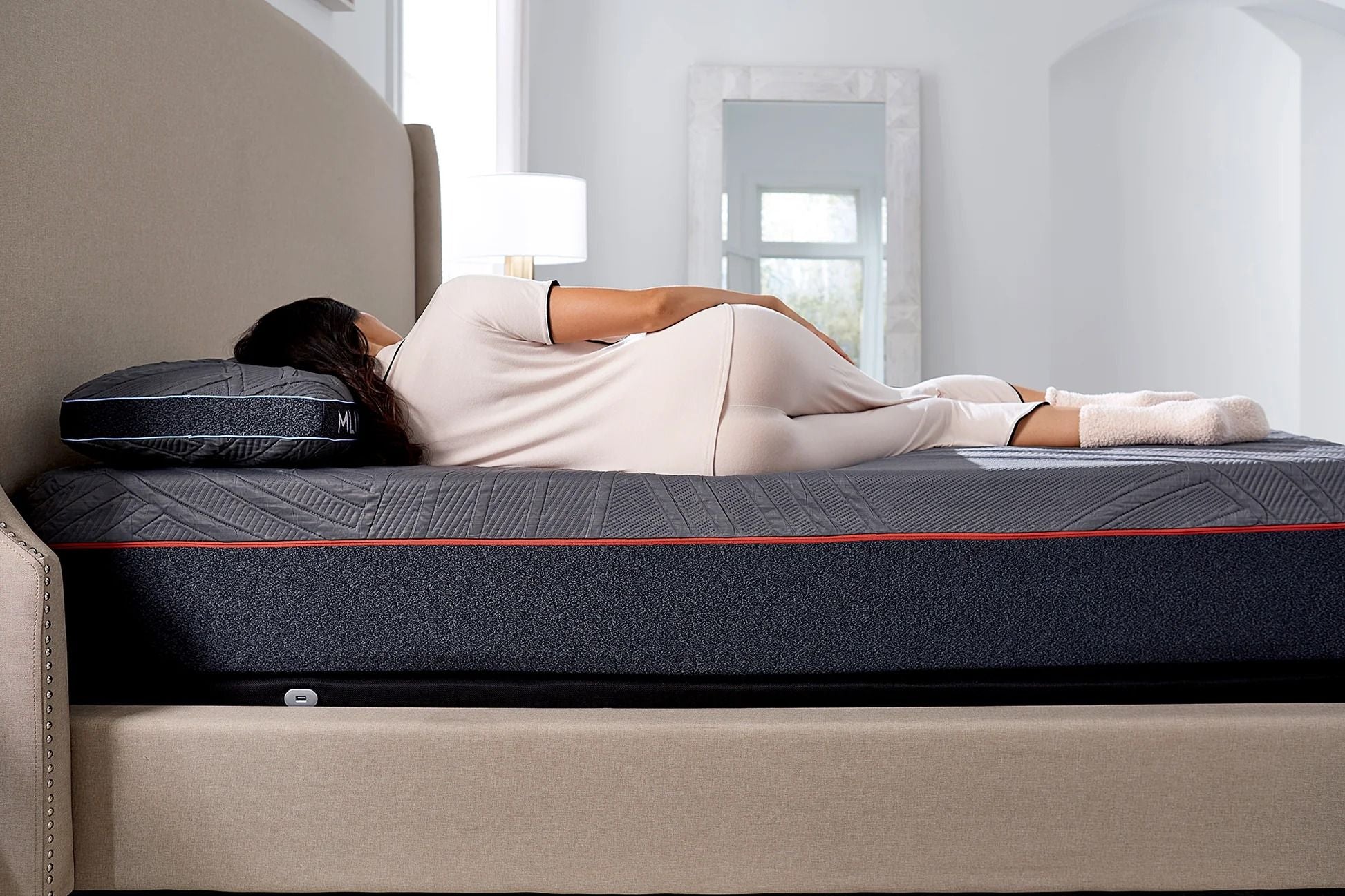 MLILY PowerCool - 2.0 Medium Hybrid Mattress