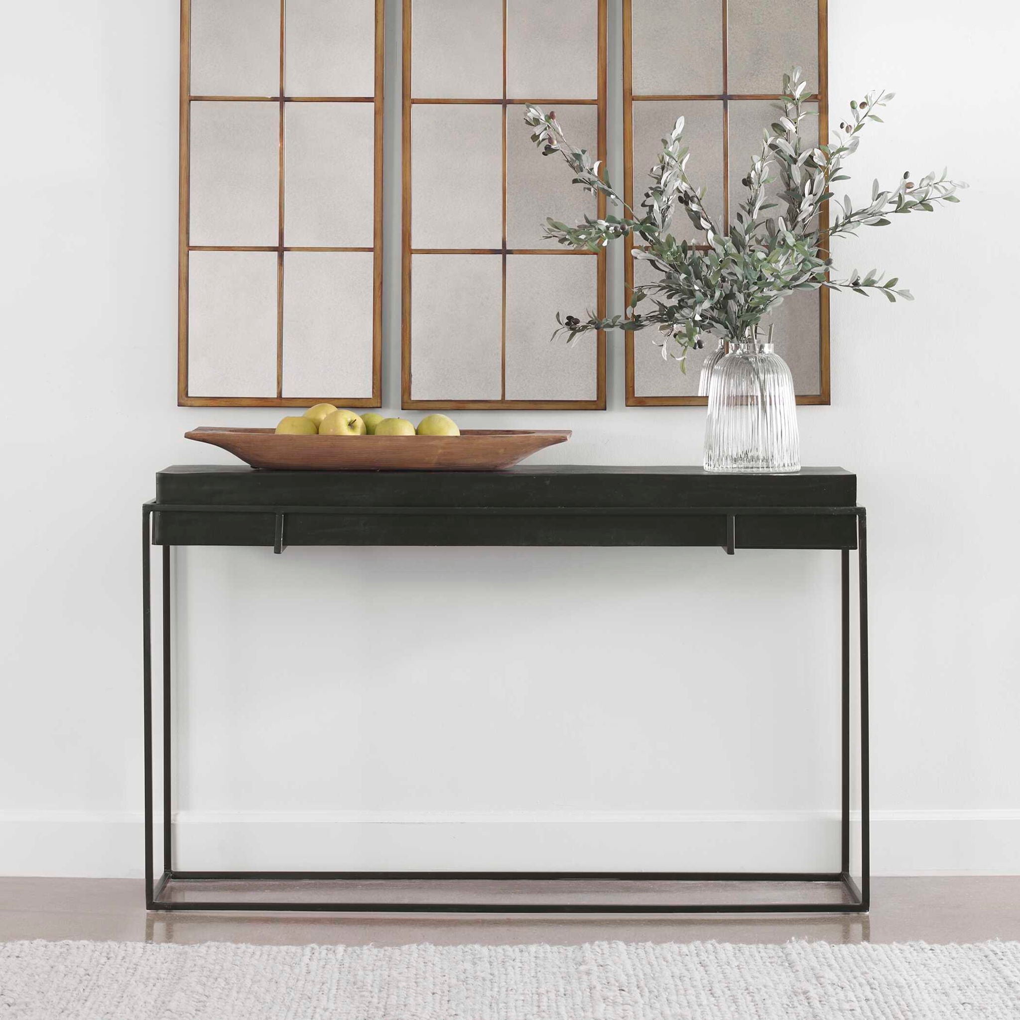 Telone - Modern Table