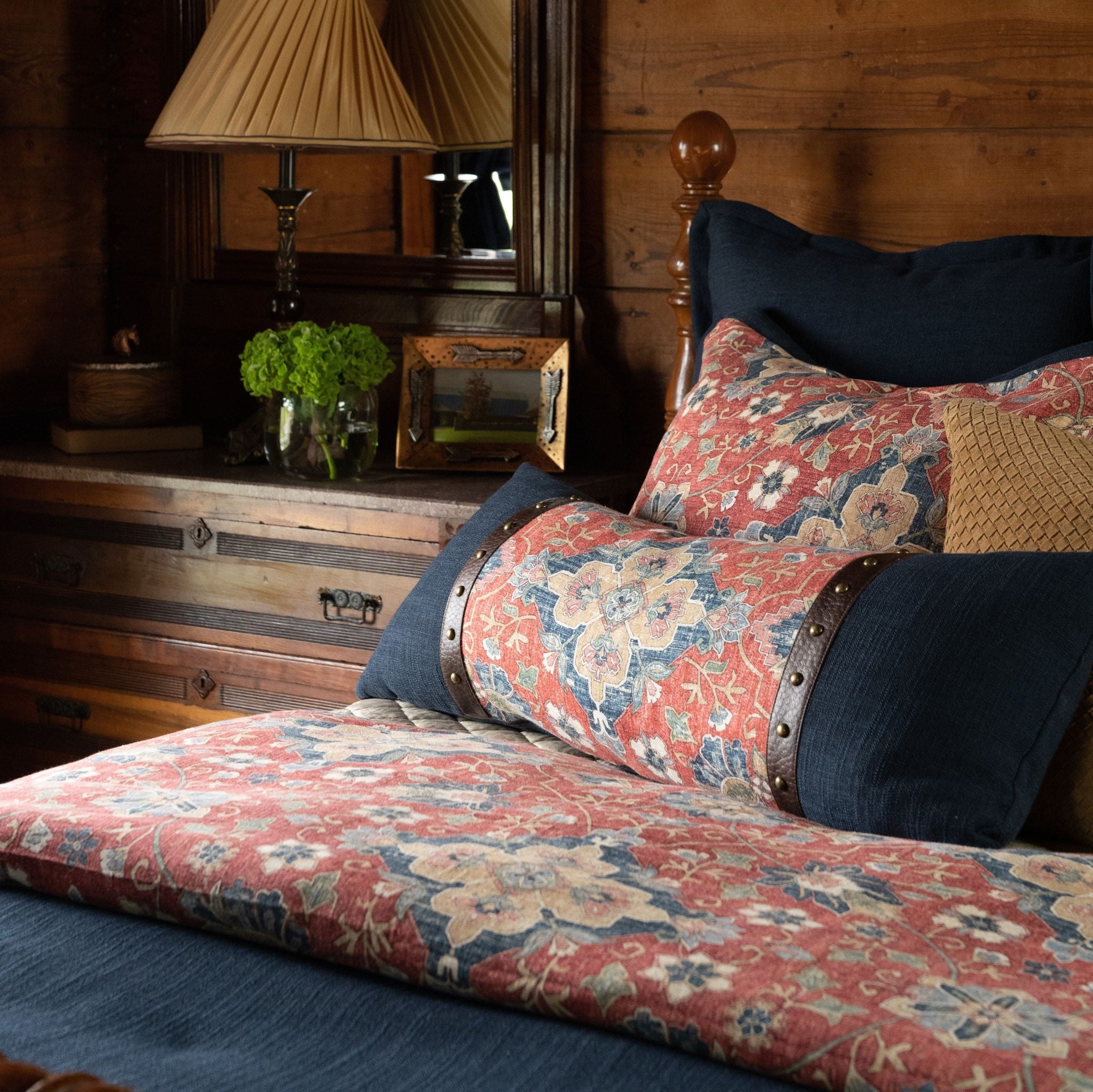 Melinda - Queen Washed Linen Duvet Cover Set (Set of 3) - Red / Navy