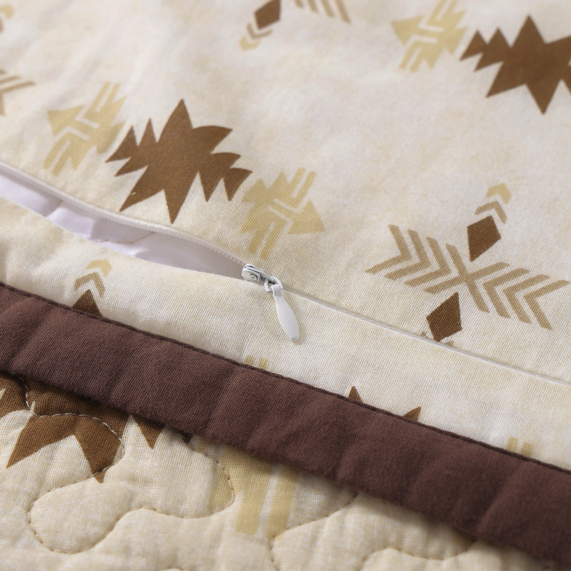 Dakota - Full/Queen Reversible Quilt Set With 2 Standard Shams (Set of 3) - Tan