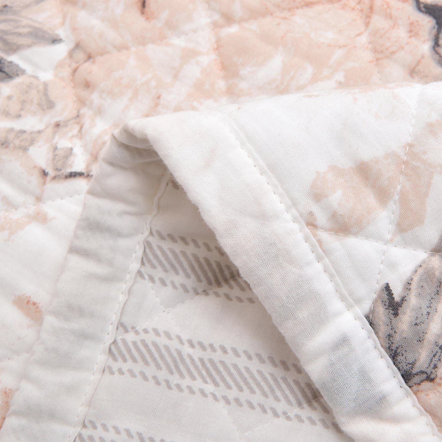 Colette - King Reversible Quilt Set (Set of 3) - Blush