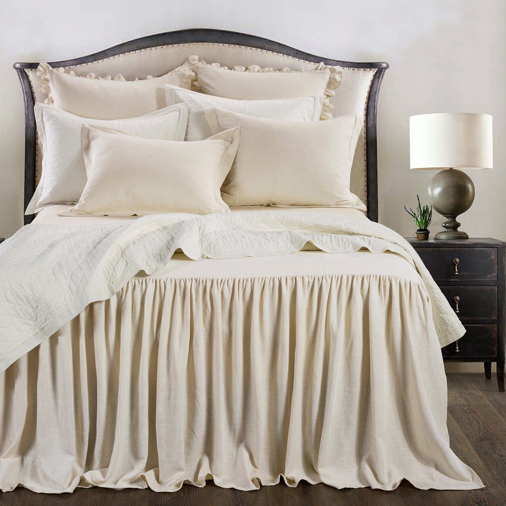 Luna - King Washed Linen Bedspread Set (Set of 3) - Light Tan