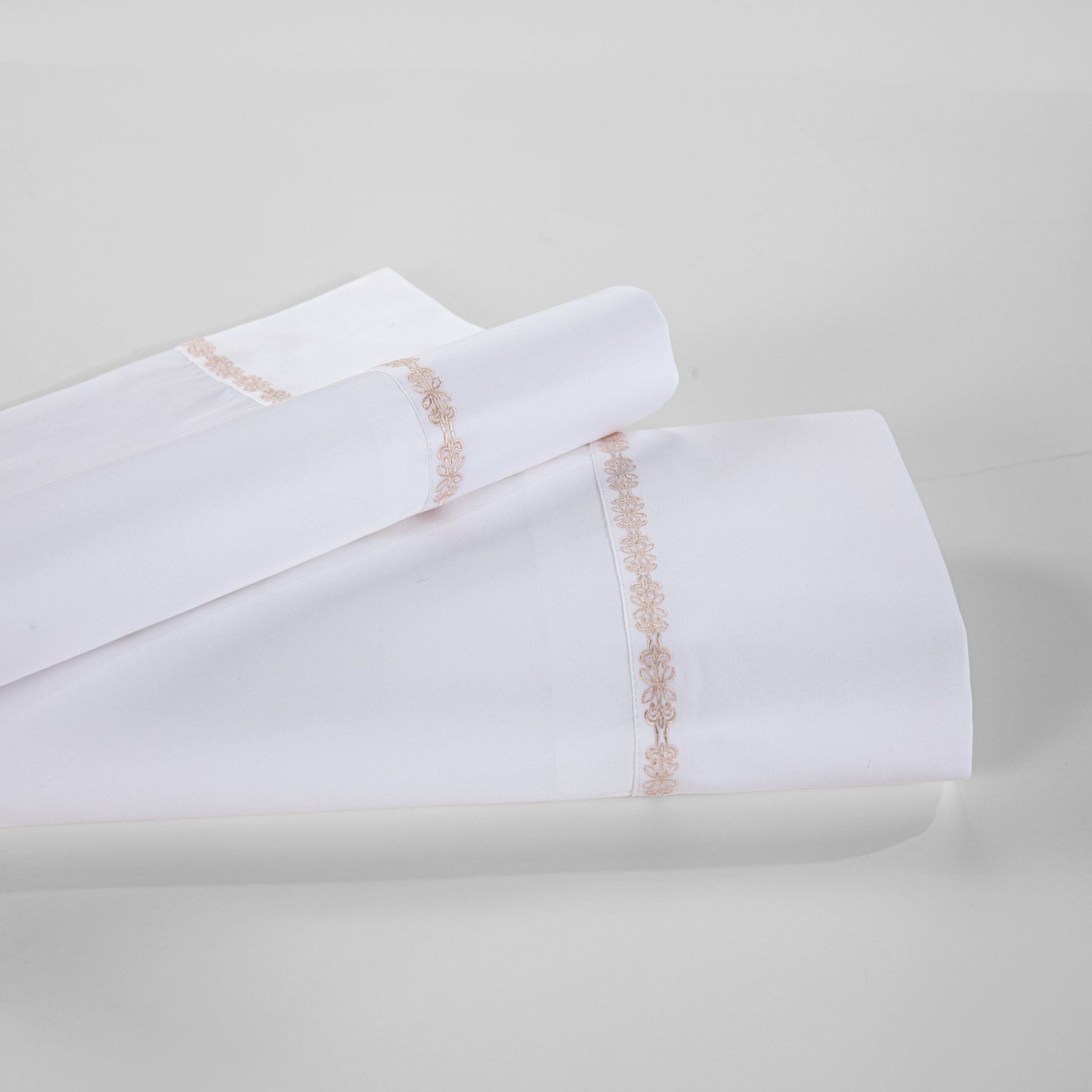Laurel Sheet - Queen 350TC Laurel Embroidered Border Sheet Set (Set of 4) - Blush