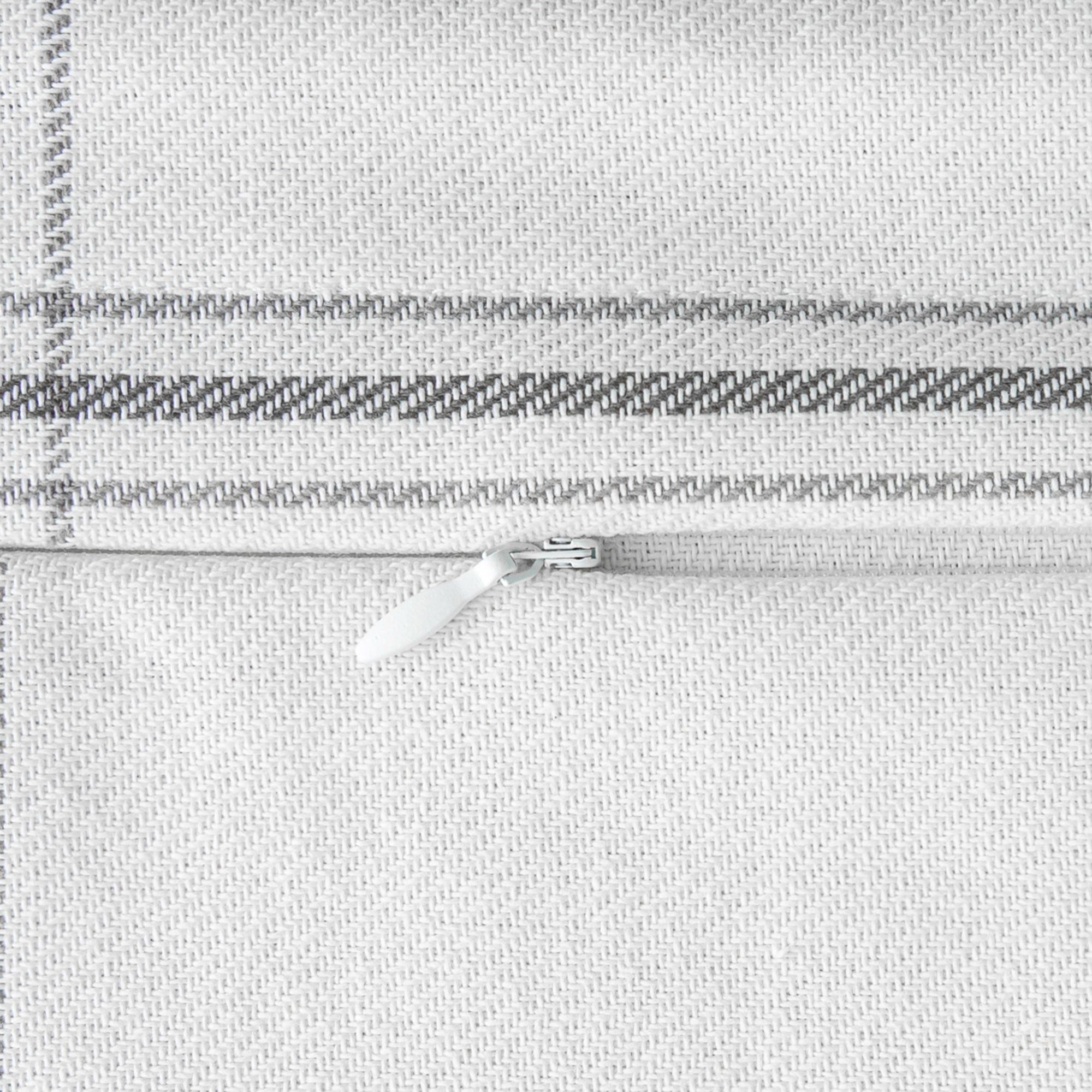 Windowpane - Queen Plaid Comforter Set (Set of 3) - White