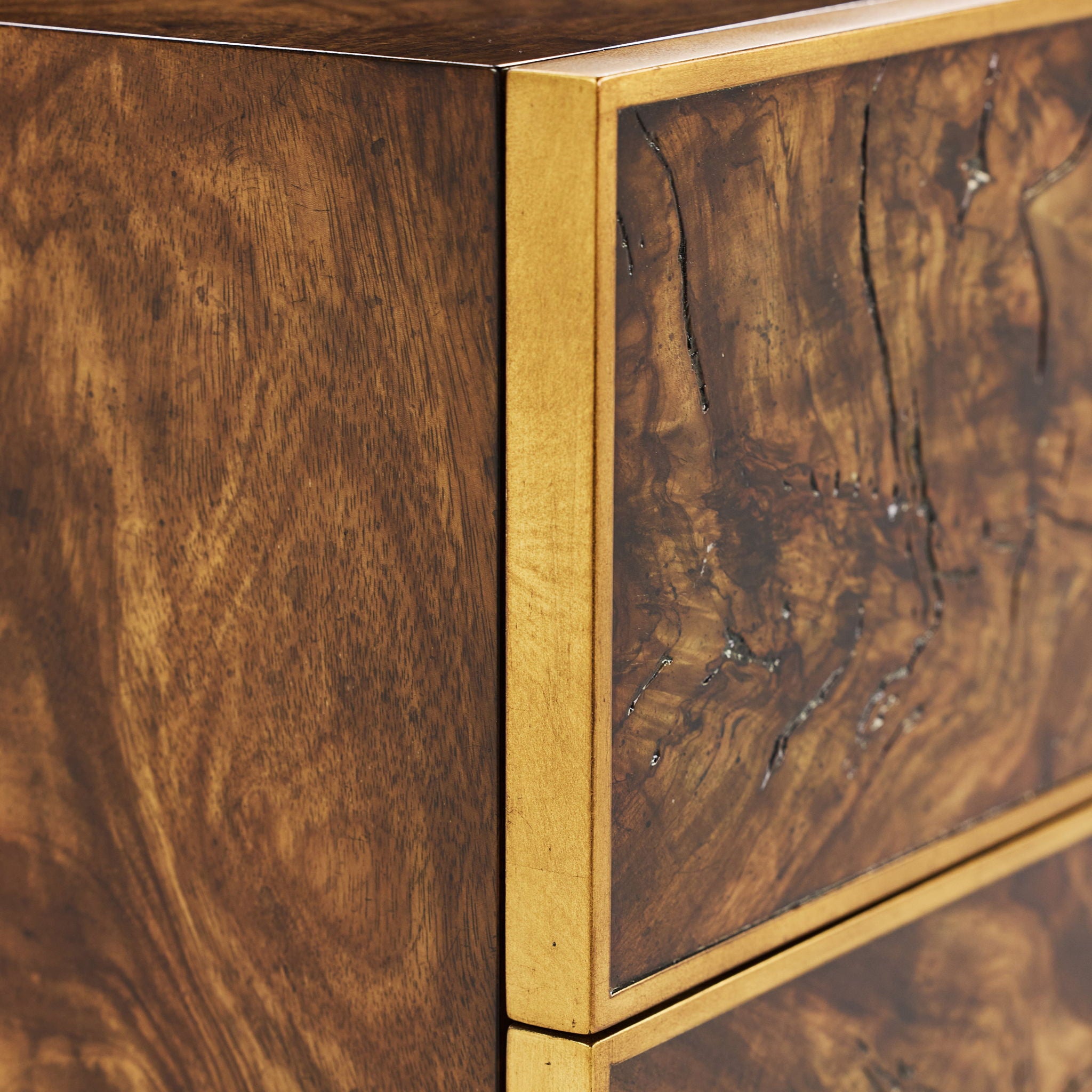 Hestra Foor-Door Credenza