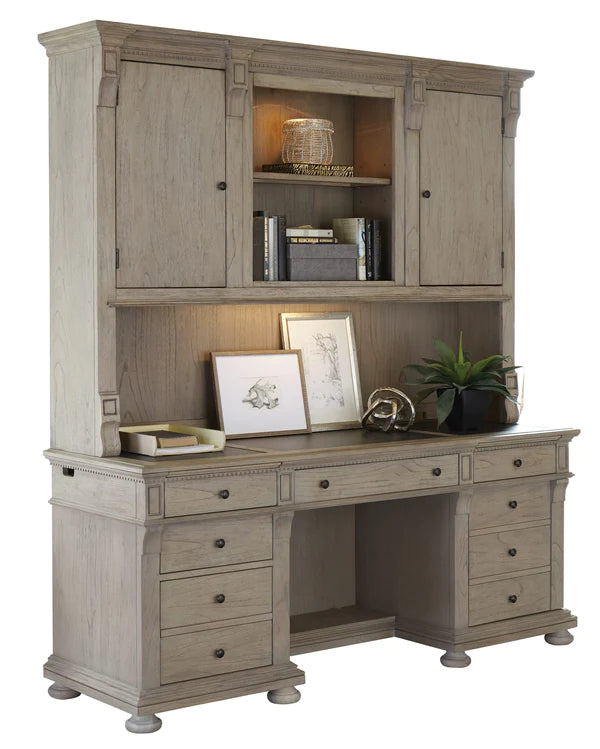 79401-Credenza & top