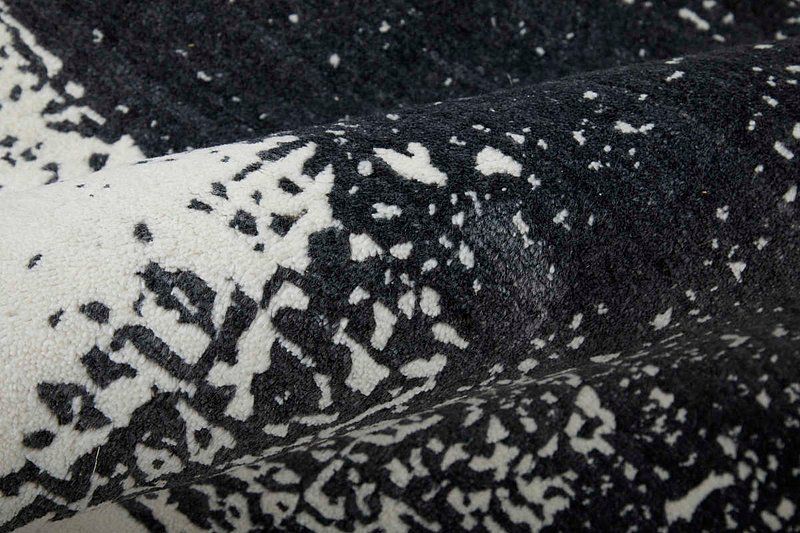 CODA Collection - 8927F Black/White