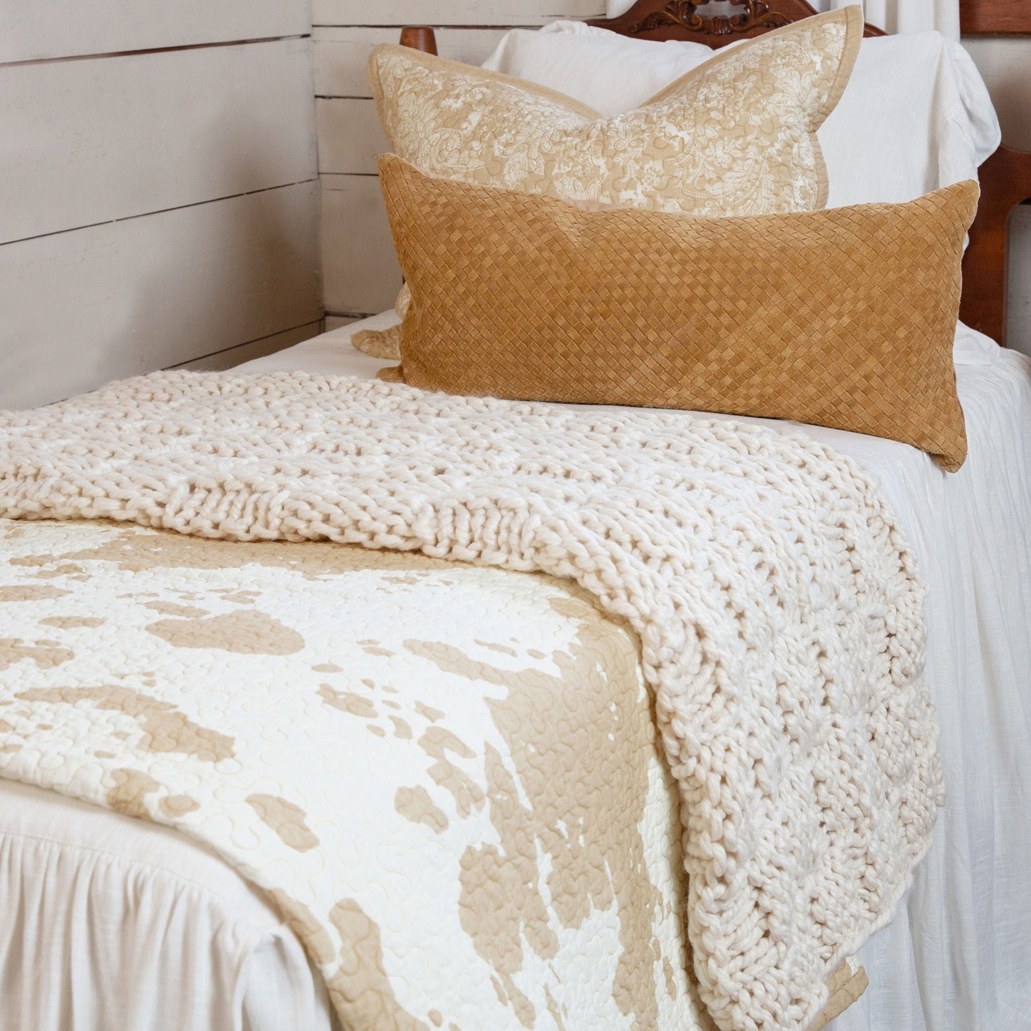 Elsa Cowhide - King Reversible Quilt Set (Set of 3) - Light Tan
