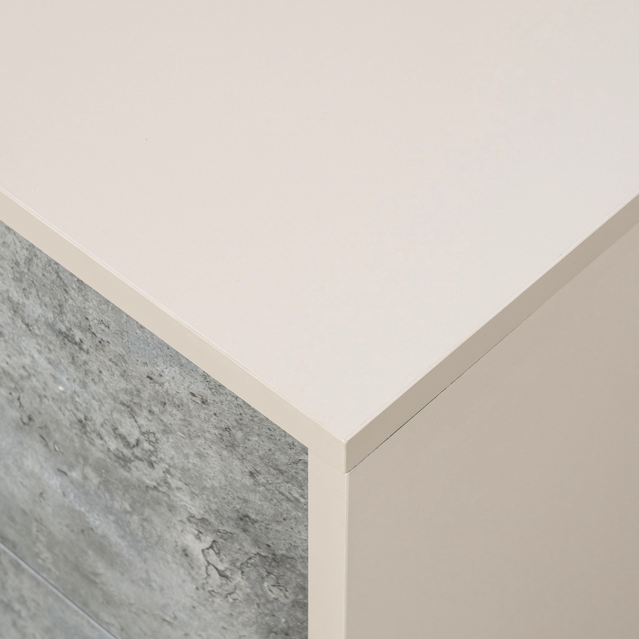 Pavira - Nightstand