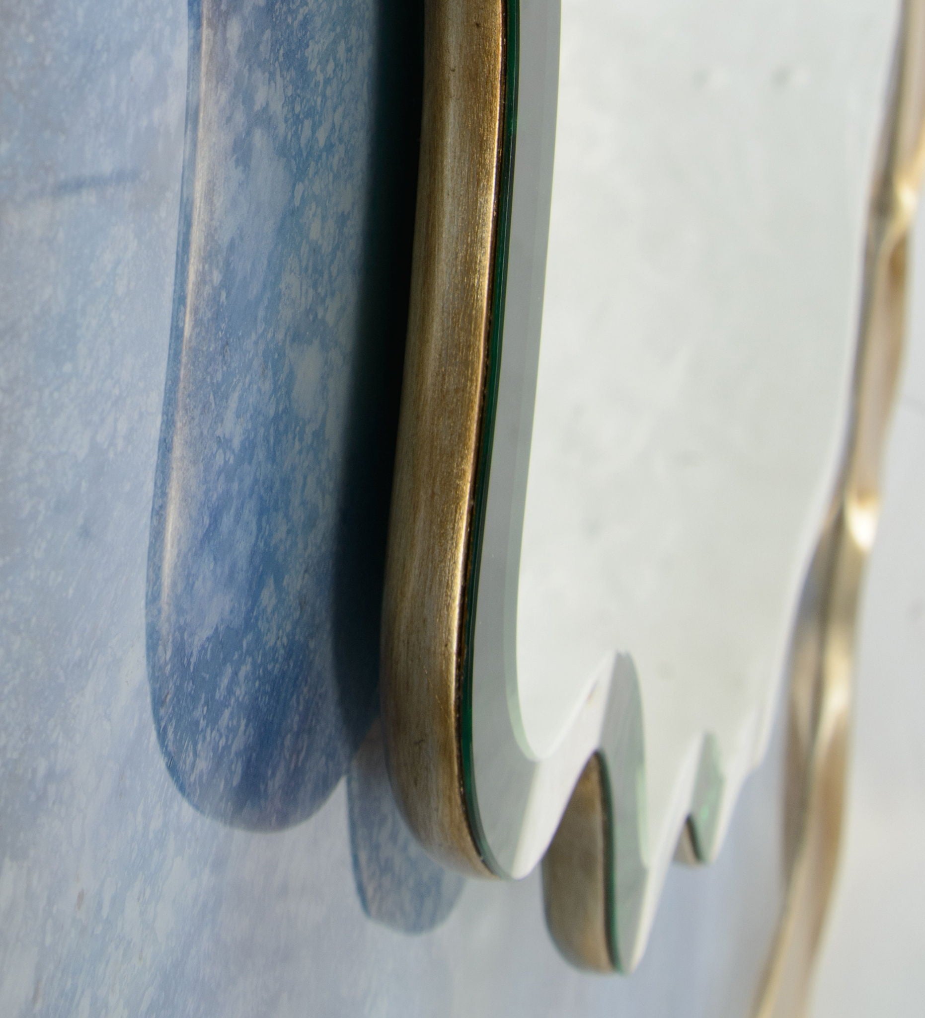 Dirillo Mirror, Blue Agate
